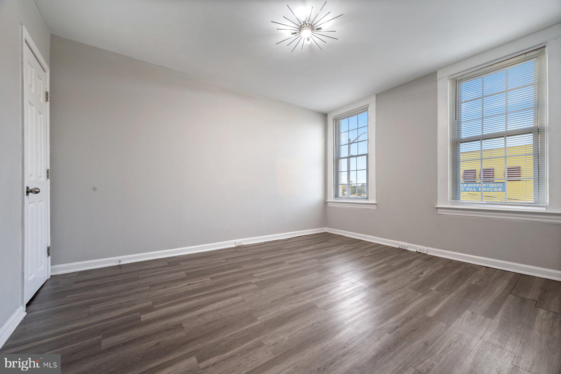 ROSEMONT - Residential