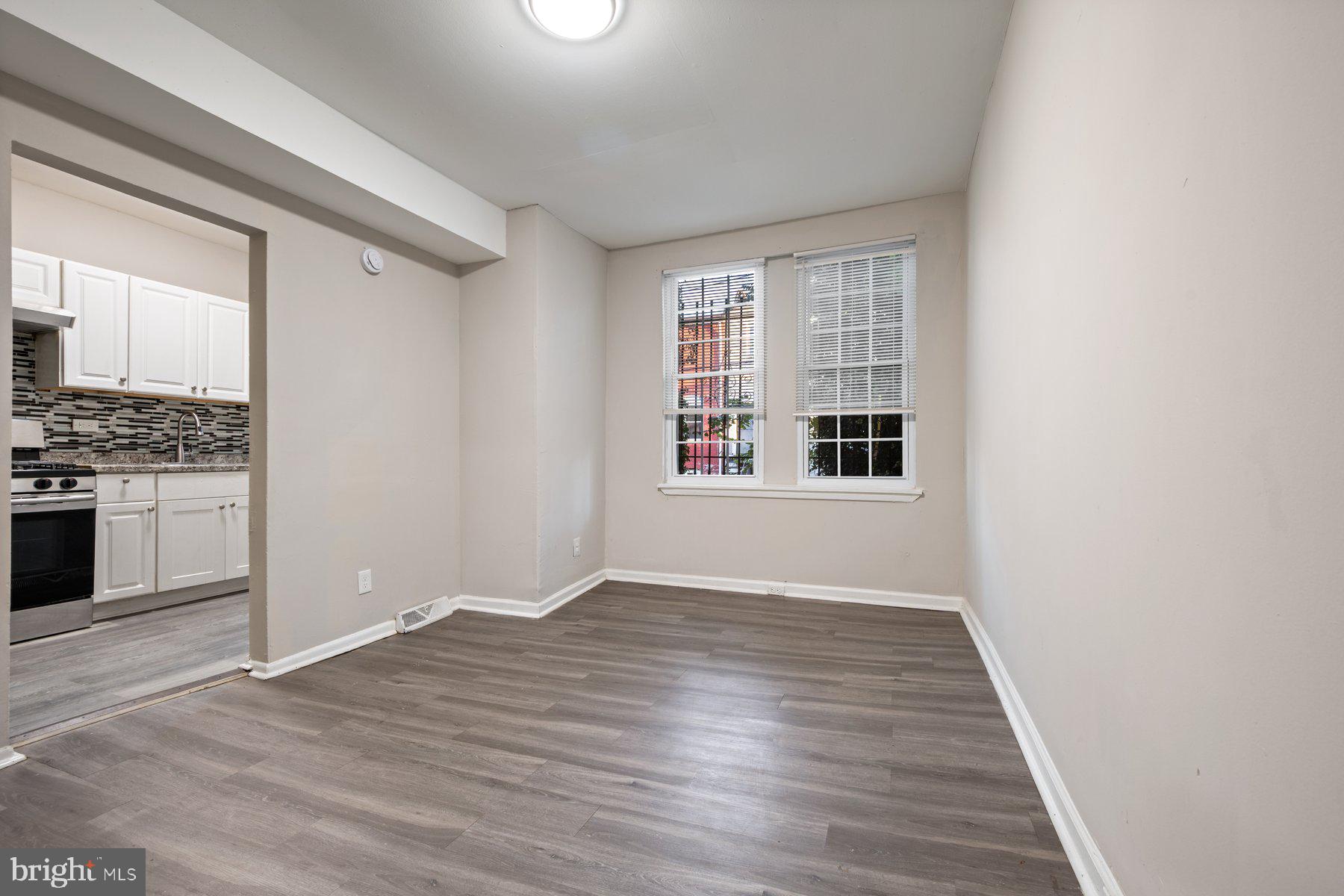 ROSEMONT - Residential