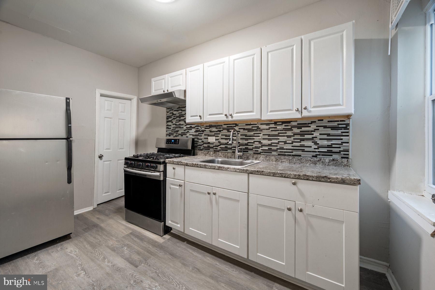 ROSEMONT - Residential