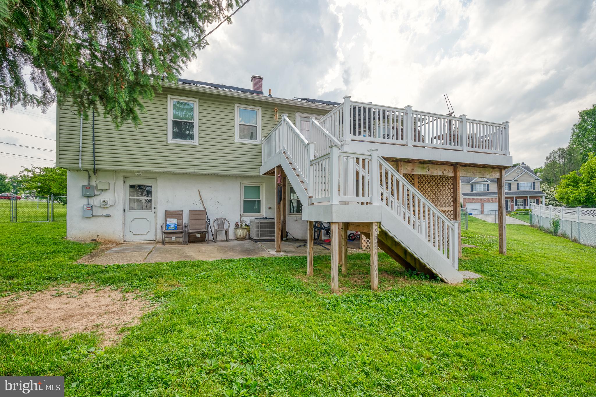 PERRY HALL ESTATES - Residential