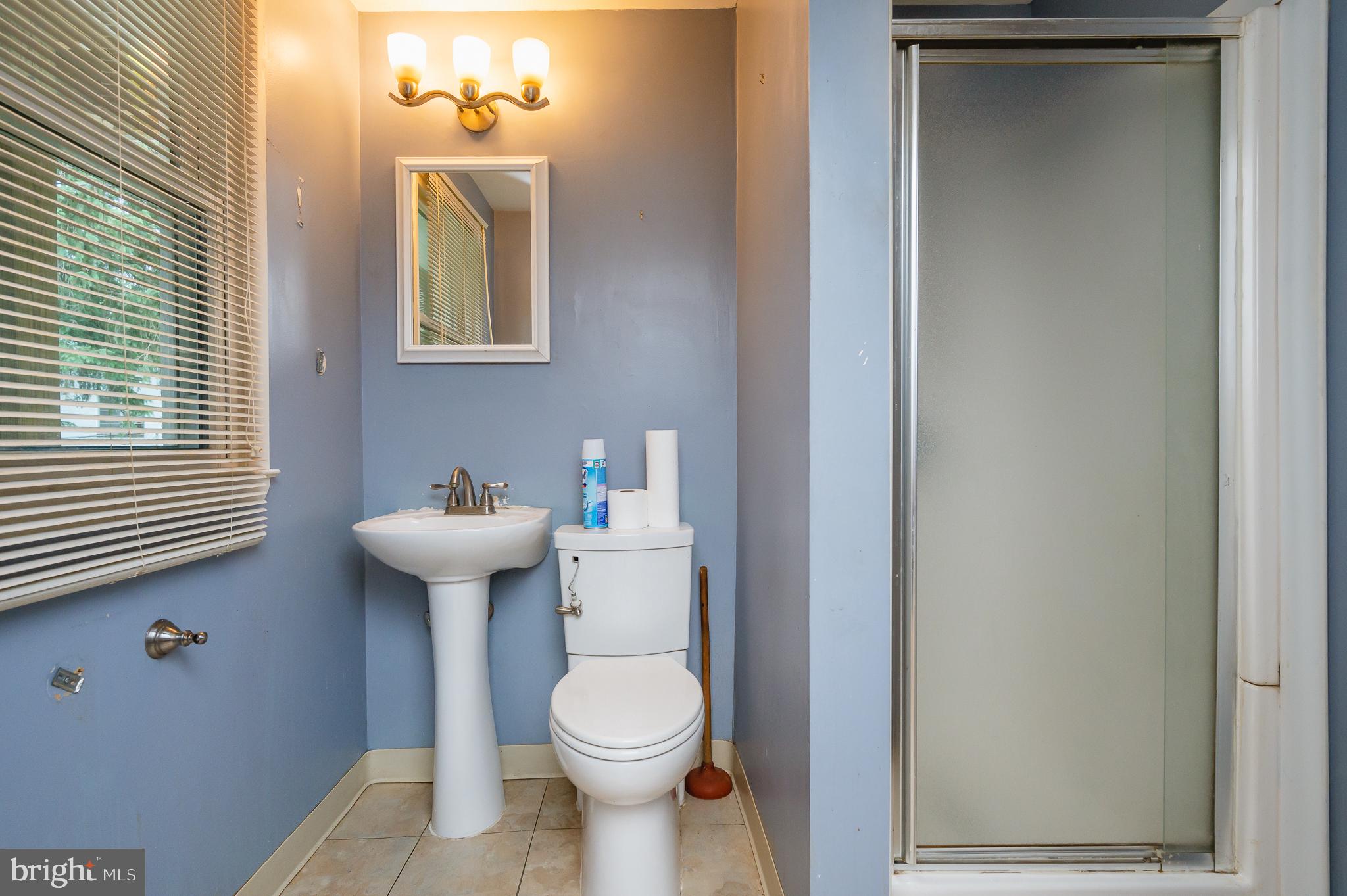 PERRY HALL ESTATES - Residential