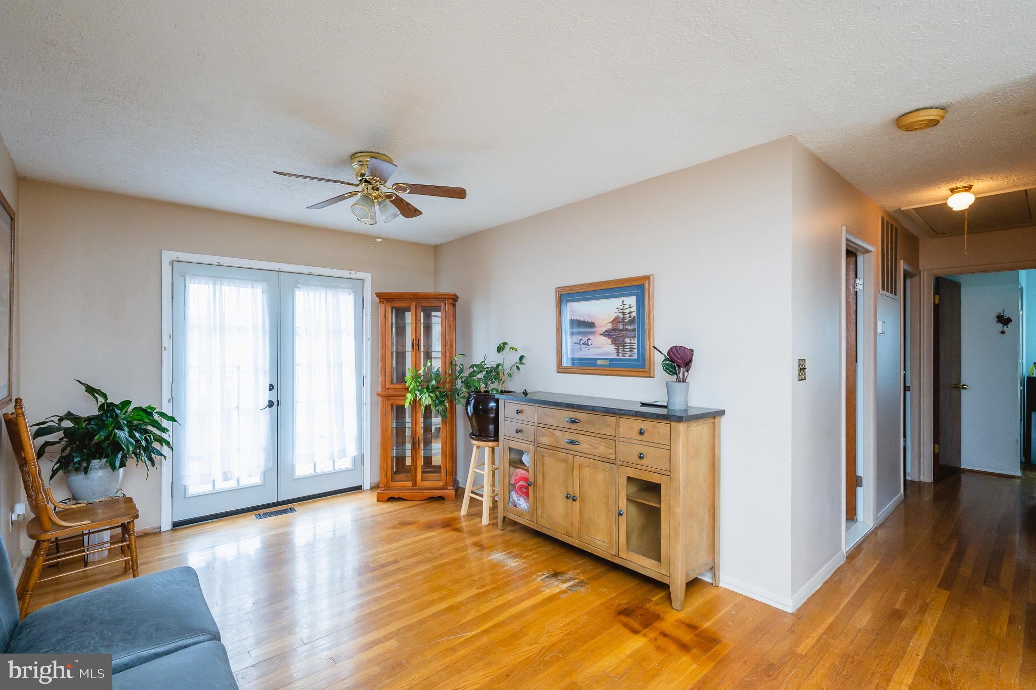 PERRY HALL ESTATES - Residential