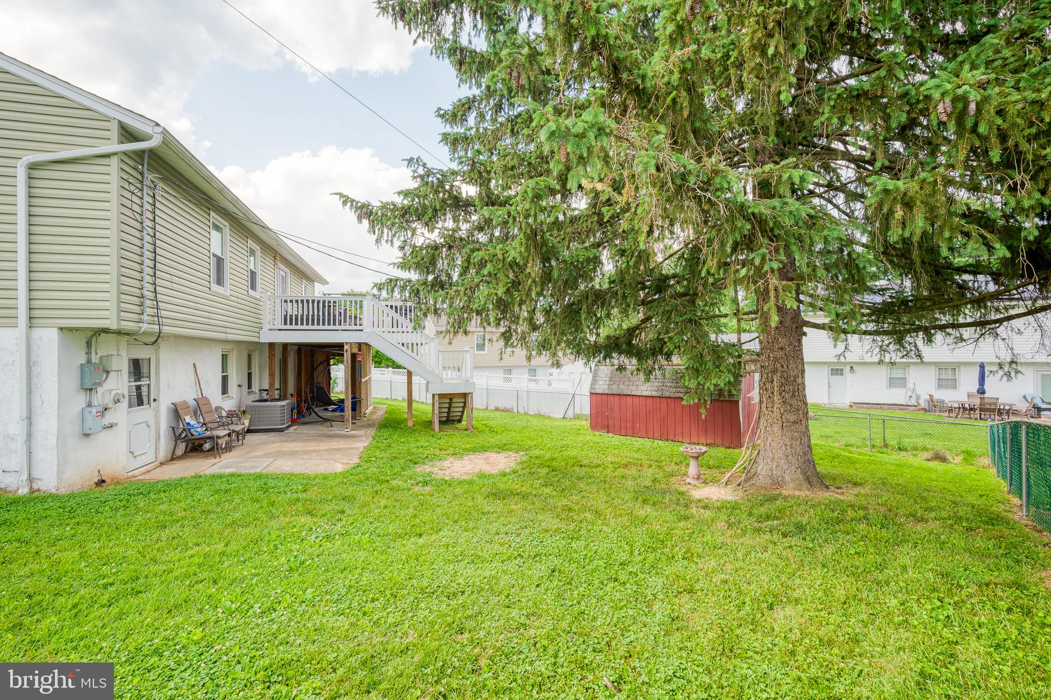 PERRY HALL ESTATES - Residential