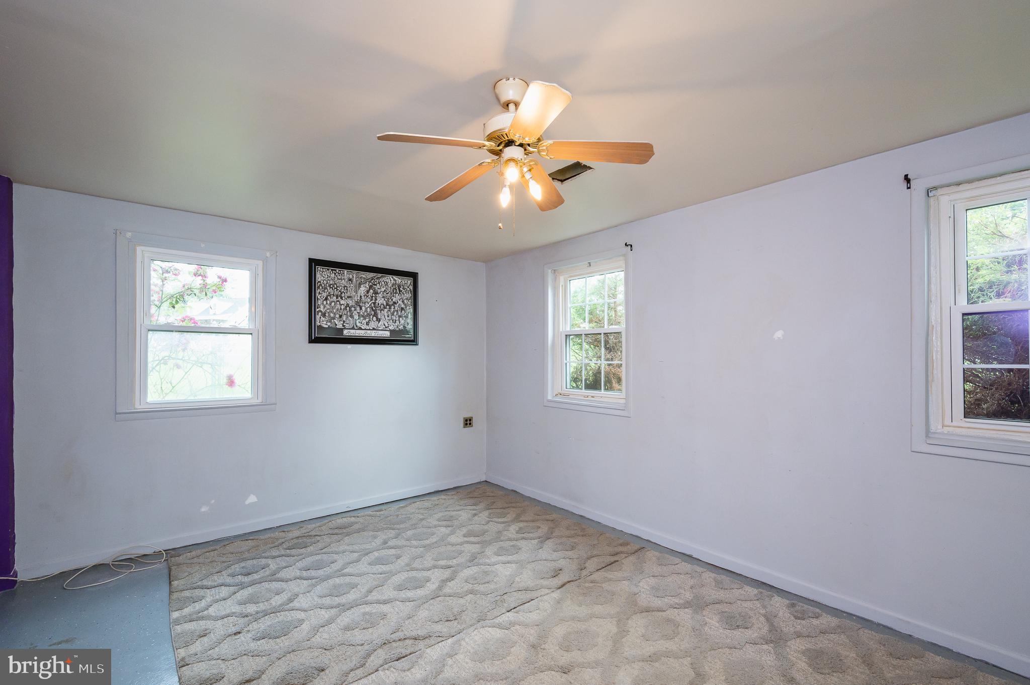 PERRY HALL ESTATES - Residential