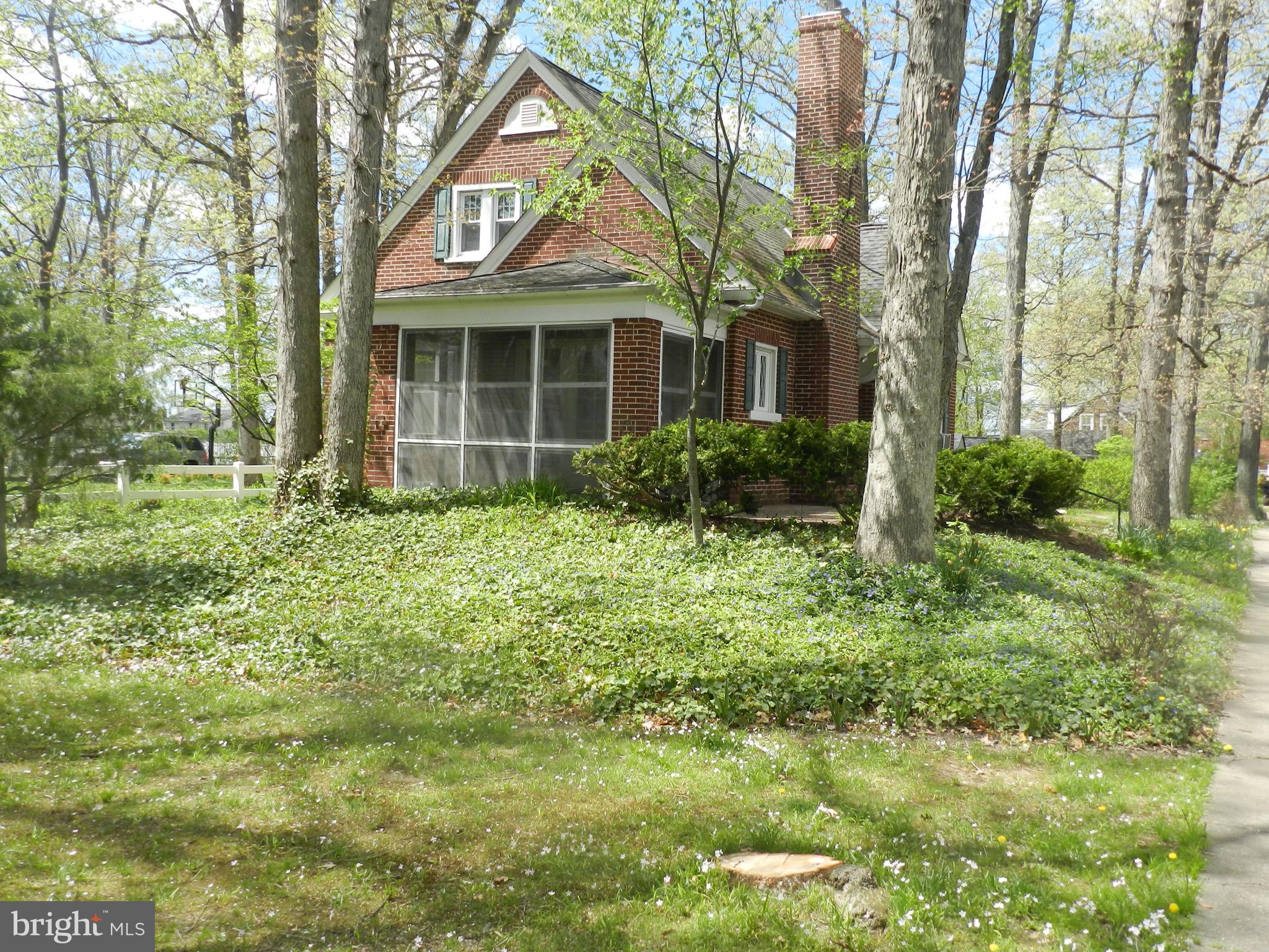 102 HIGHLAND AVENUE
