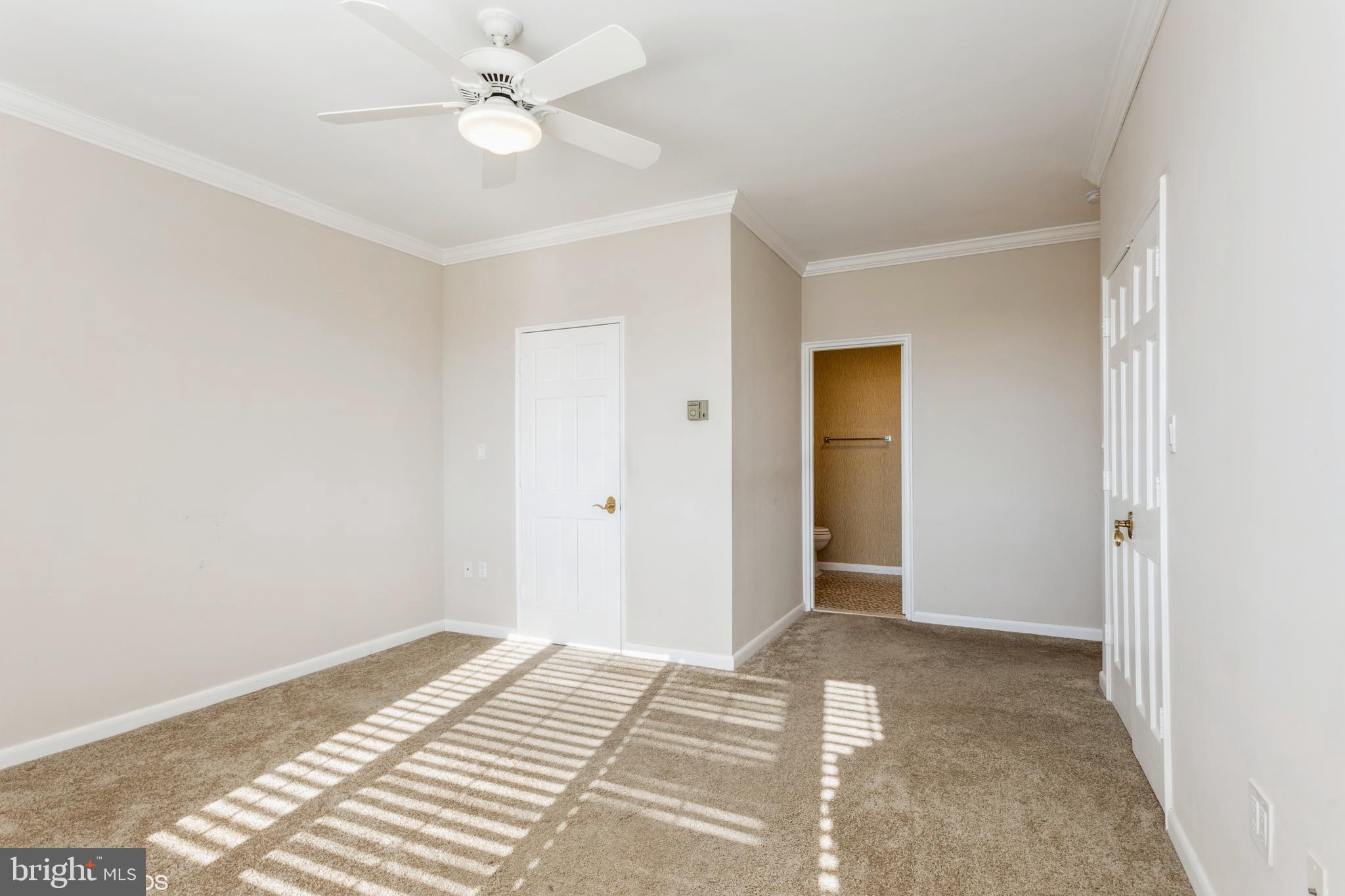 ELEVEN SLADE - Residential