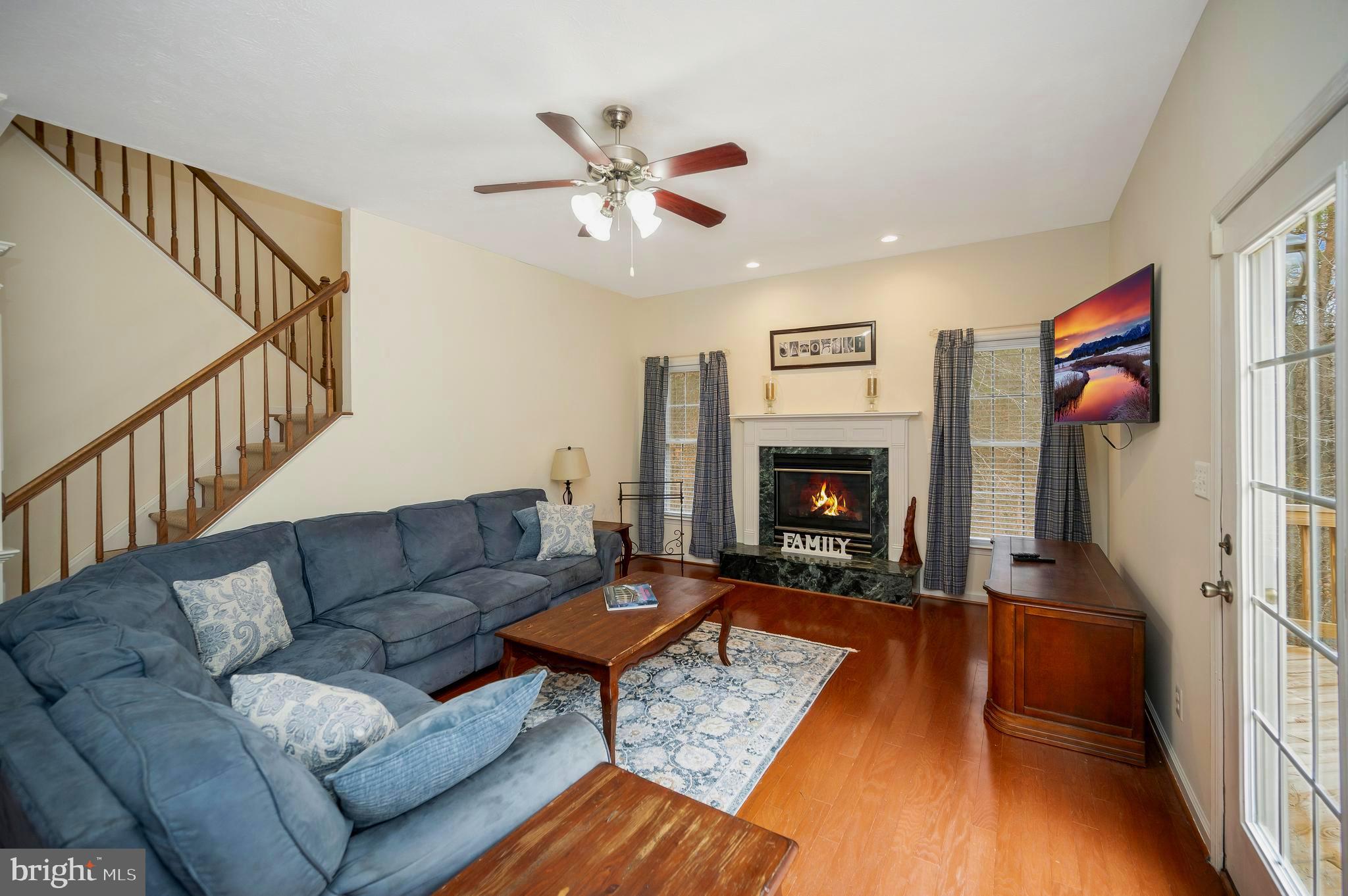 TA WOODS RUN - Residential