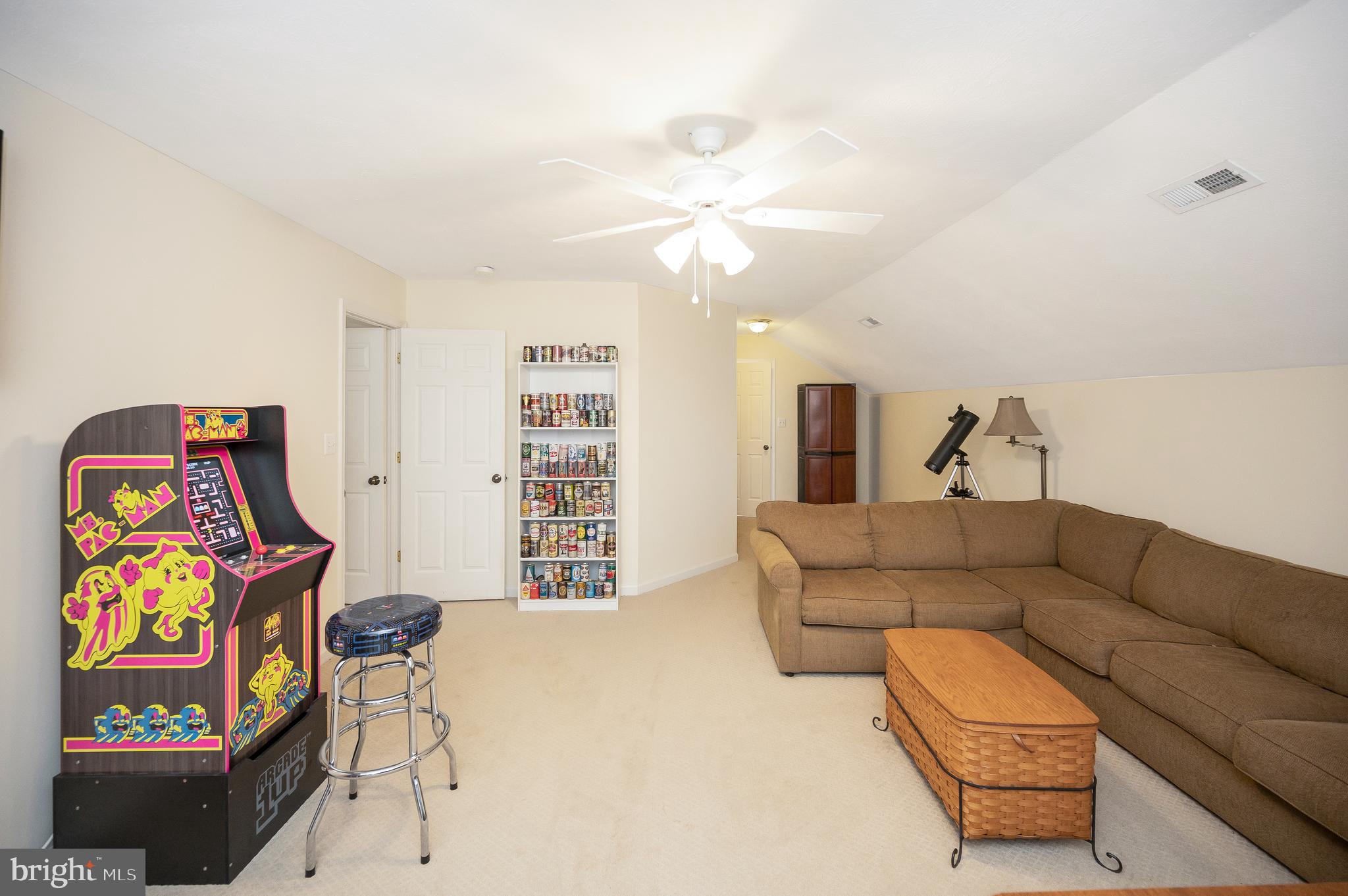 TA WOODS RUN - Residential