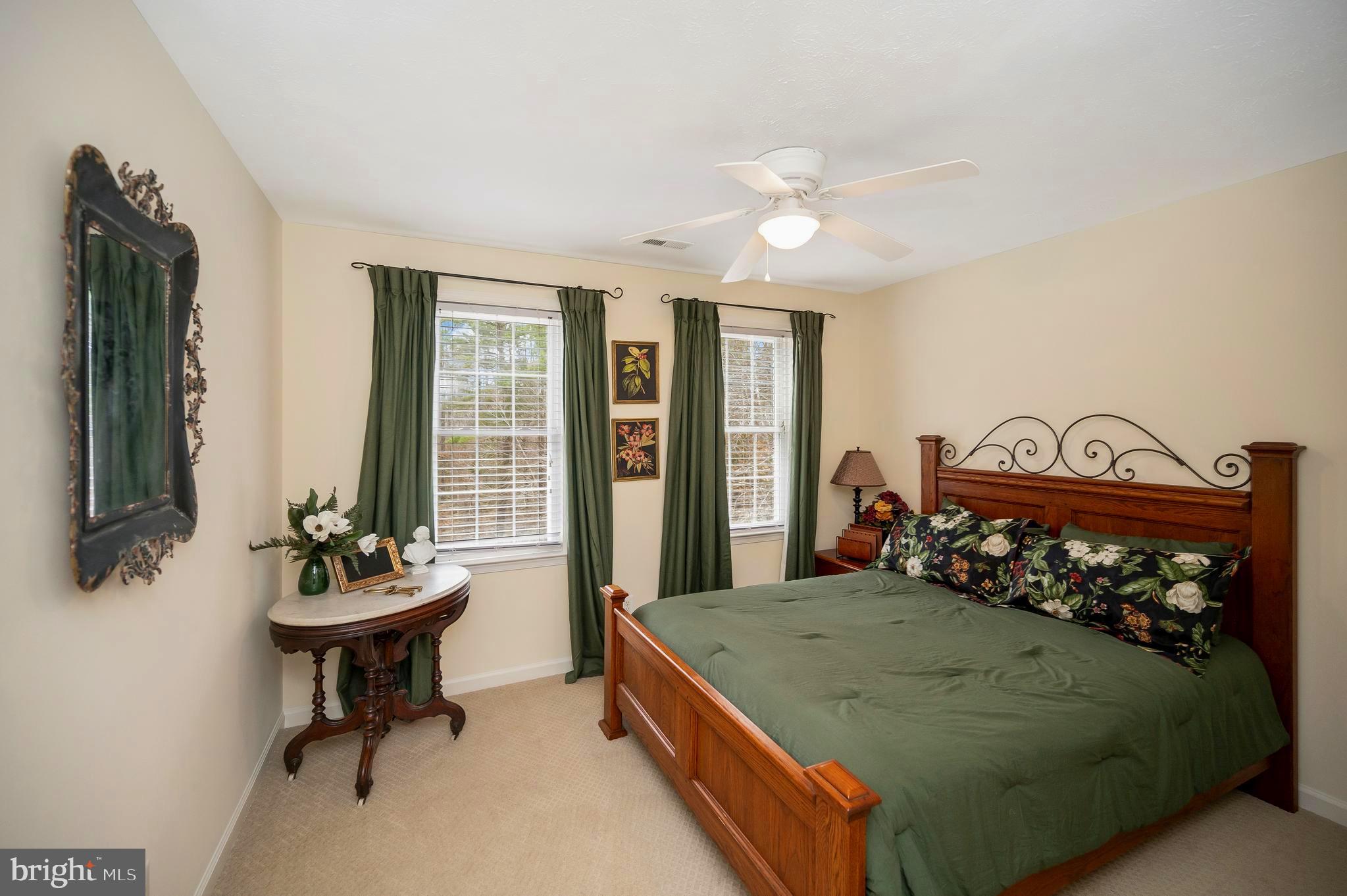 TA WOODS RUN - Residential