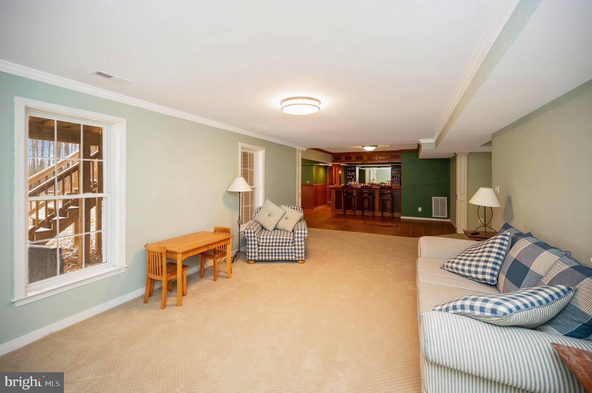 TA WOODS RUN - Residential