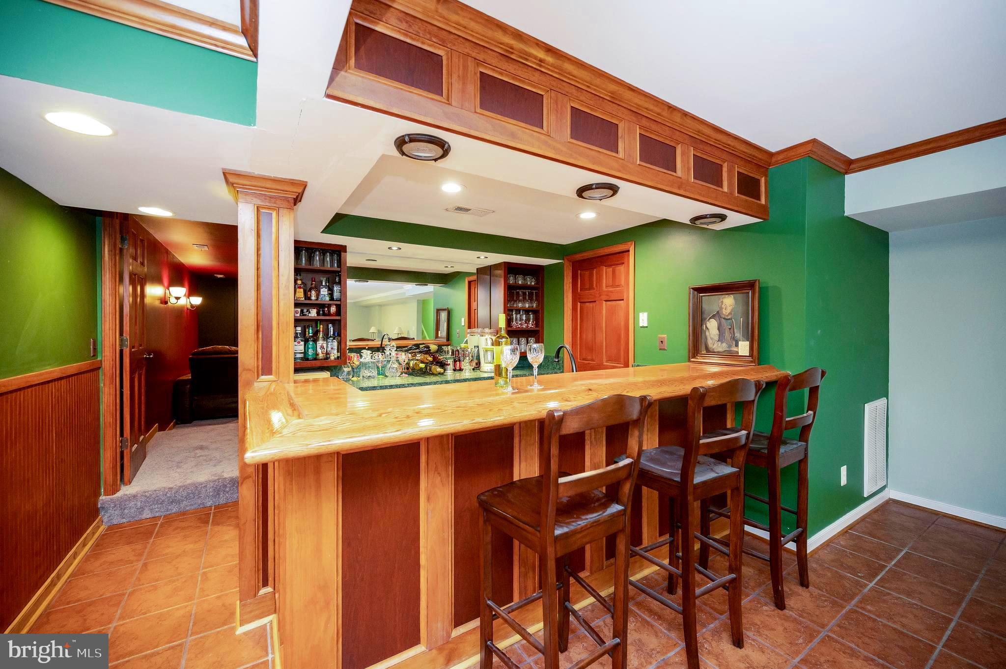 TA WOODS RUN - Residential