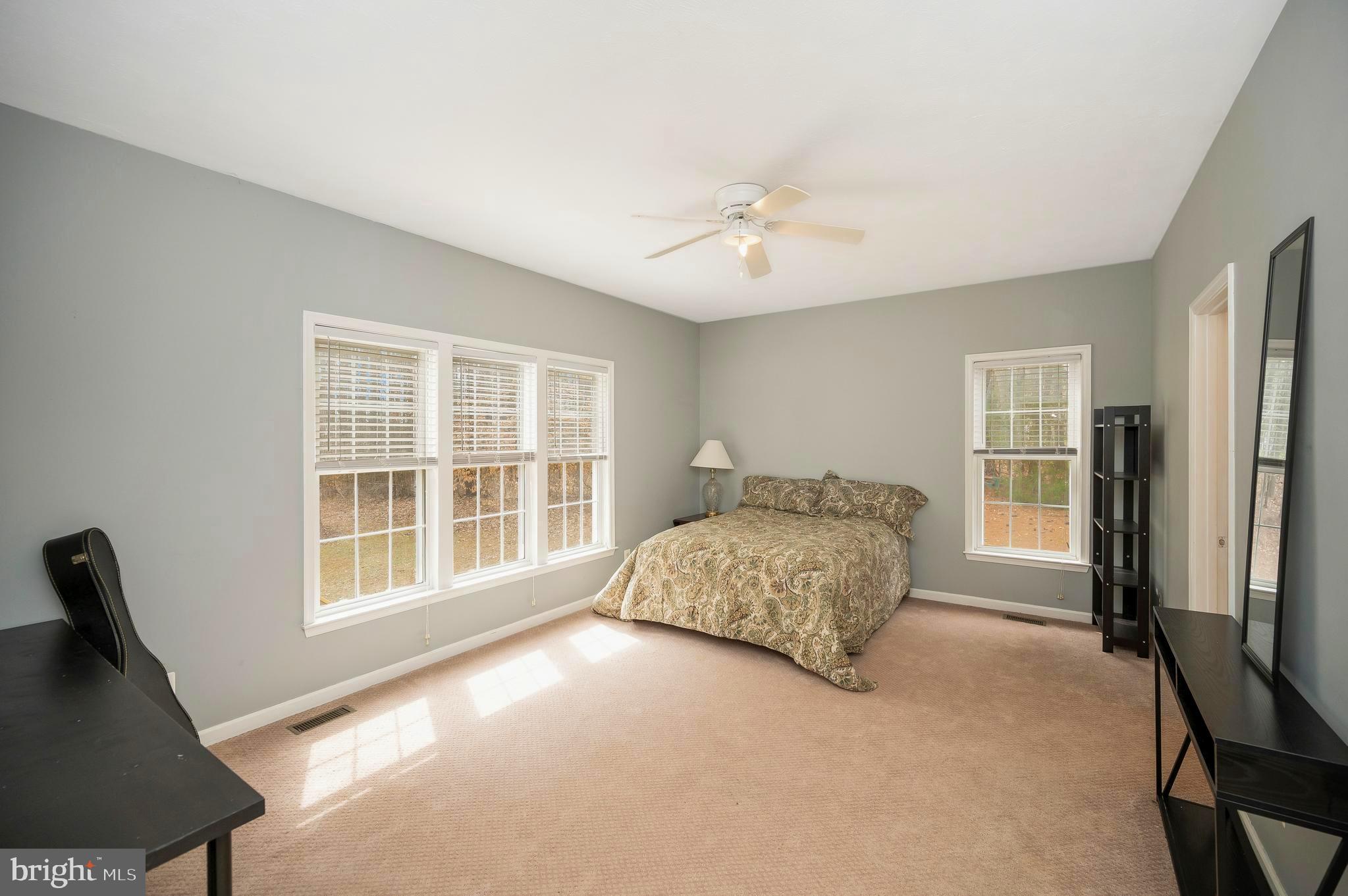 TA WOODS RUN - Residential