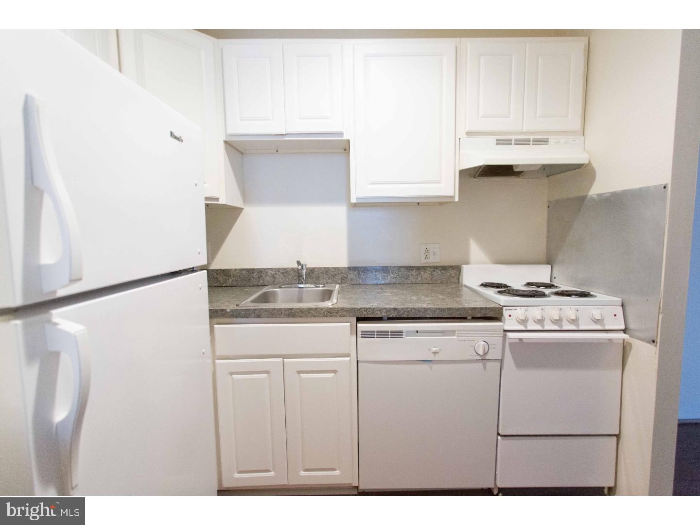 CENTER CITY - Residential Lease