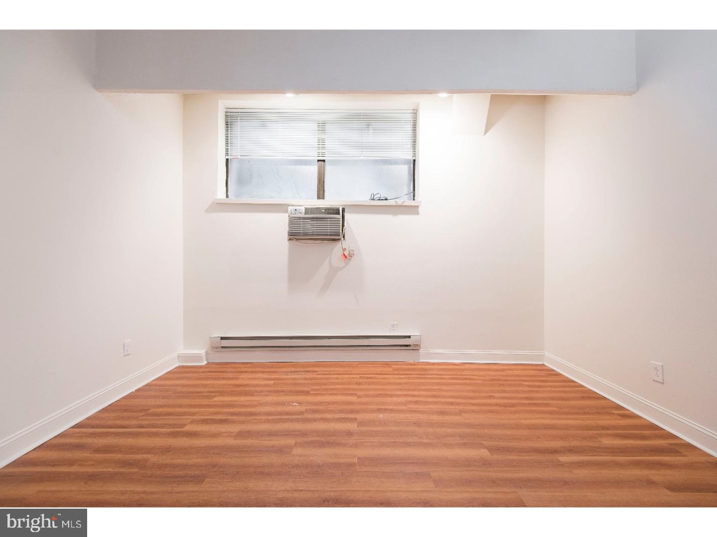 CENTER CITY - Residential Lease