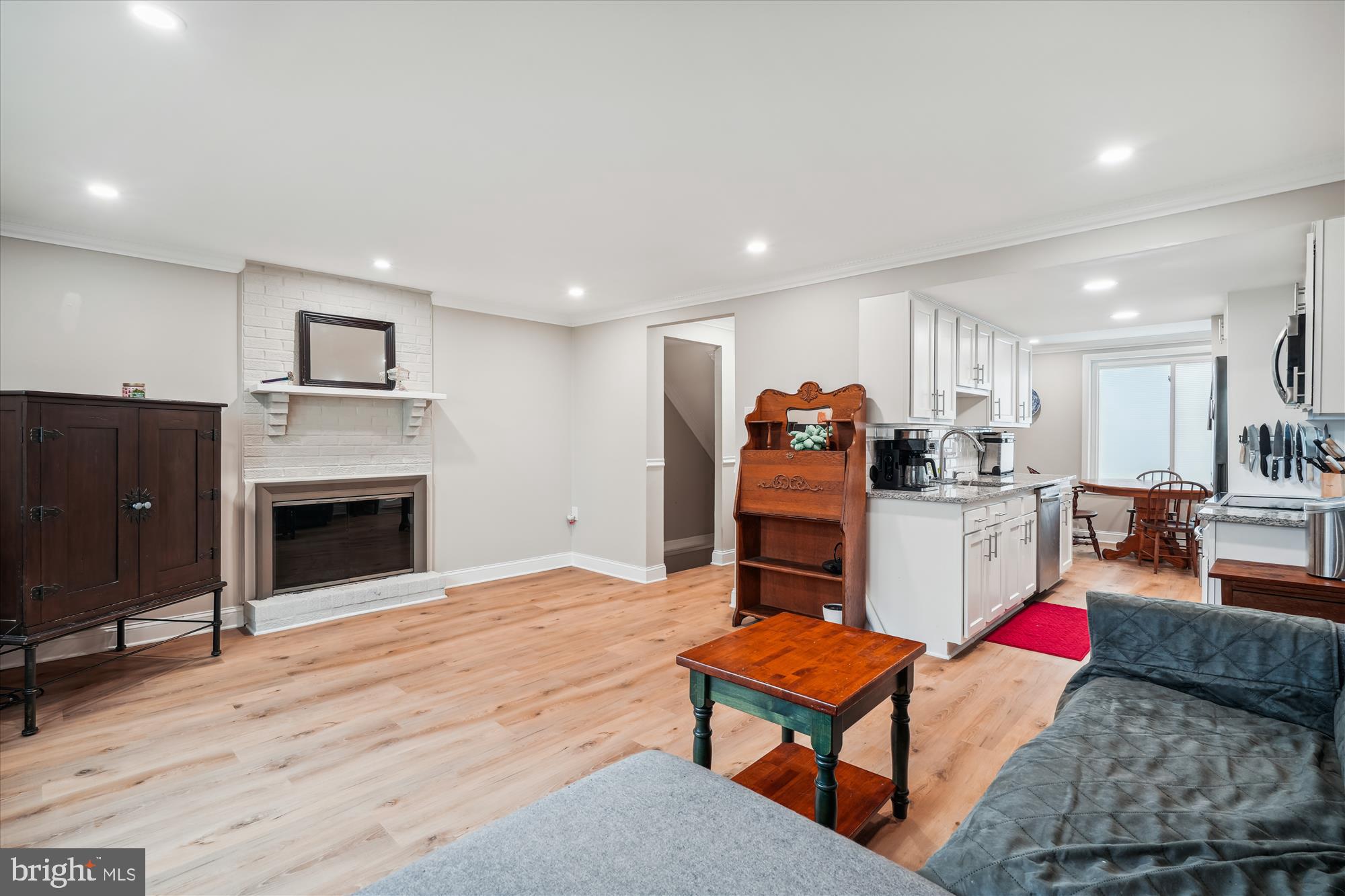 VILLAGE OF OWEN BROWN - Residential