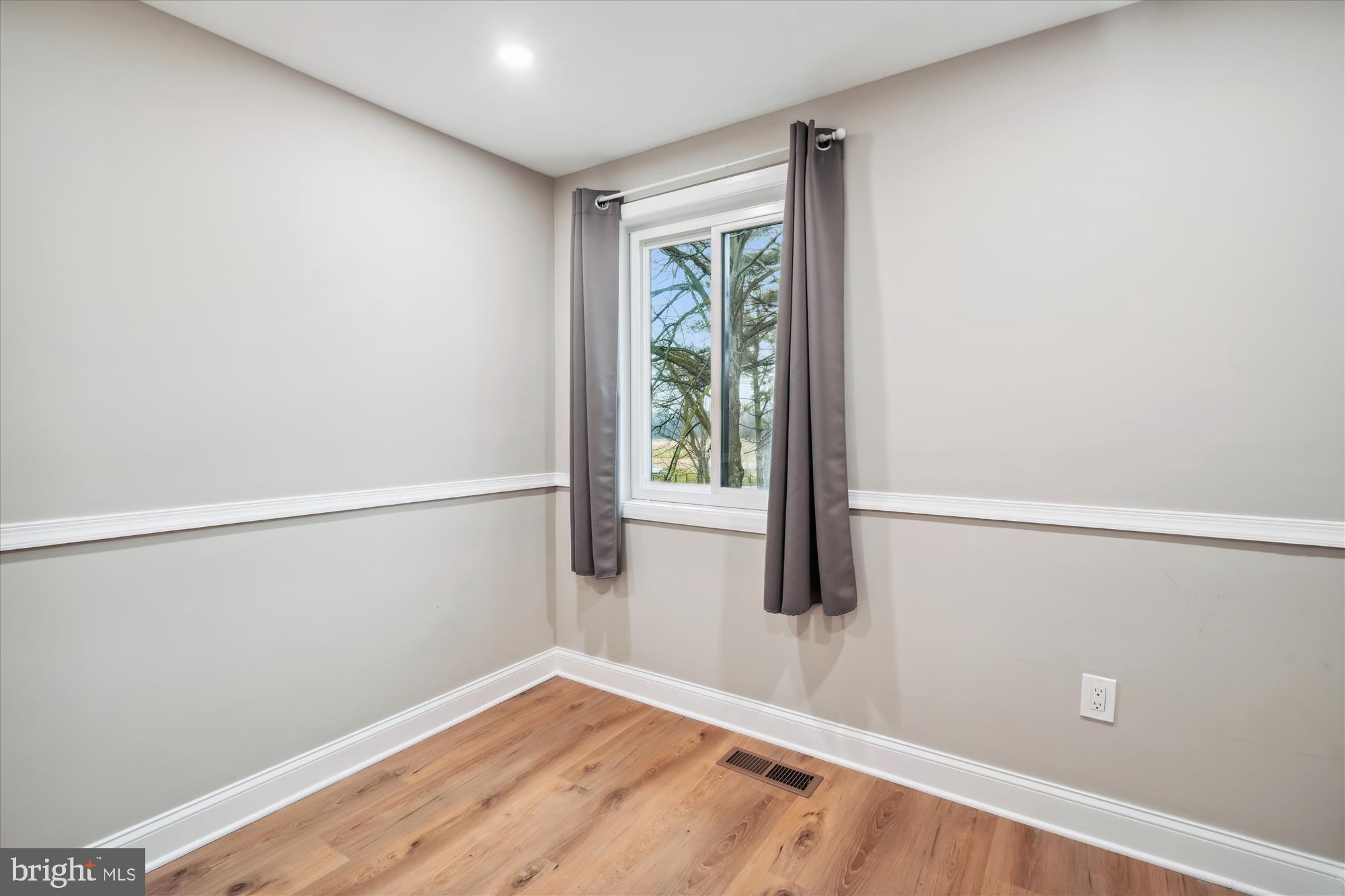 VILLAGE OF OWEN BROWN - Residential