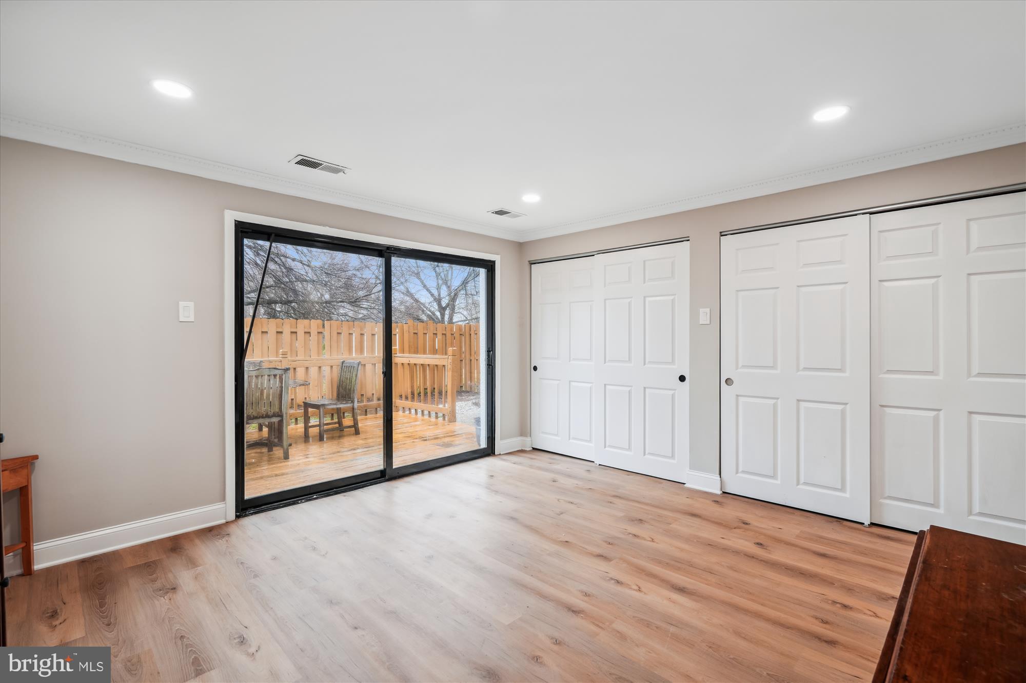 VILLAGE OF OWEN BROWN - Residential