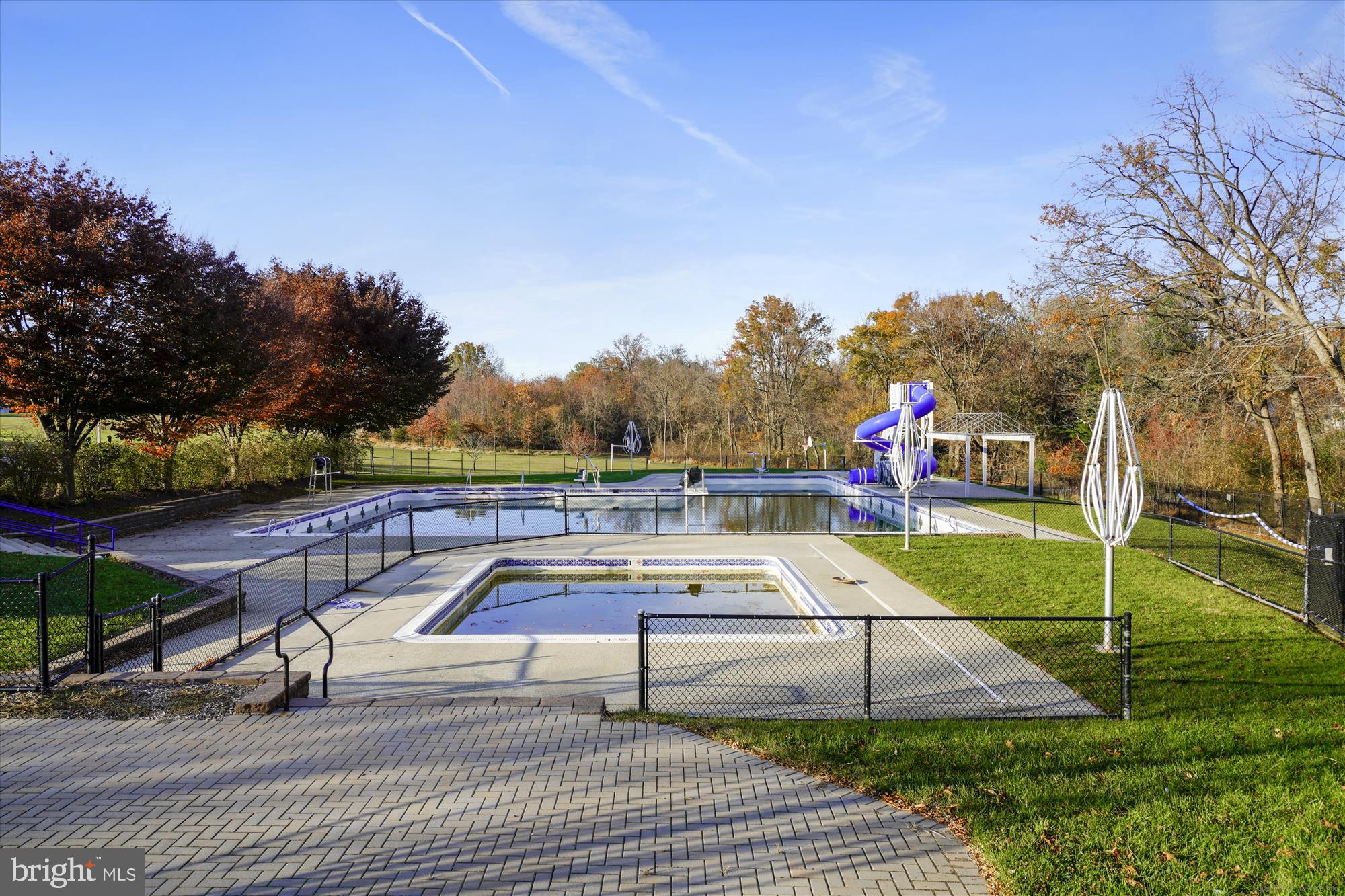 VILLAGE OF OWEN BROWN - Residential