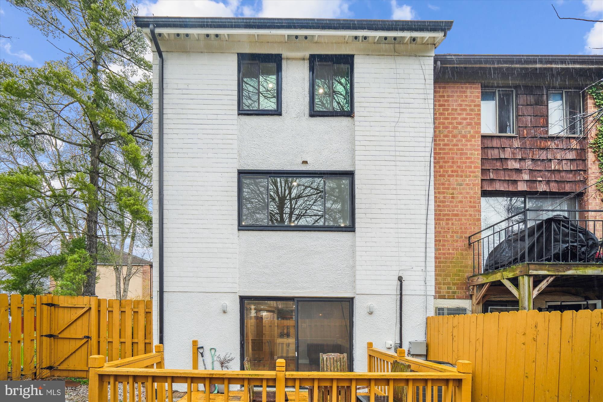 VILLAGE OF OWEN BROWN - Residential