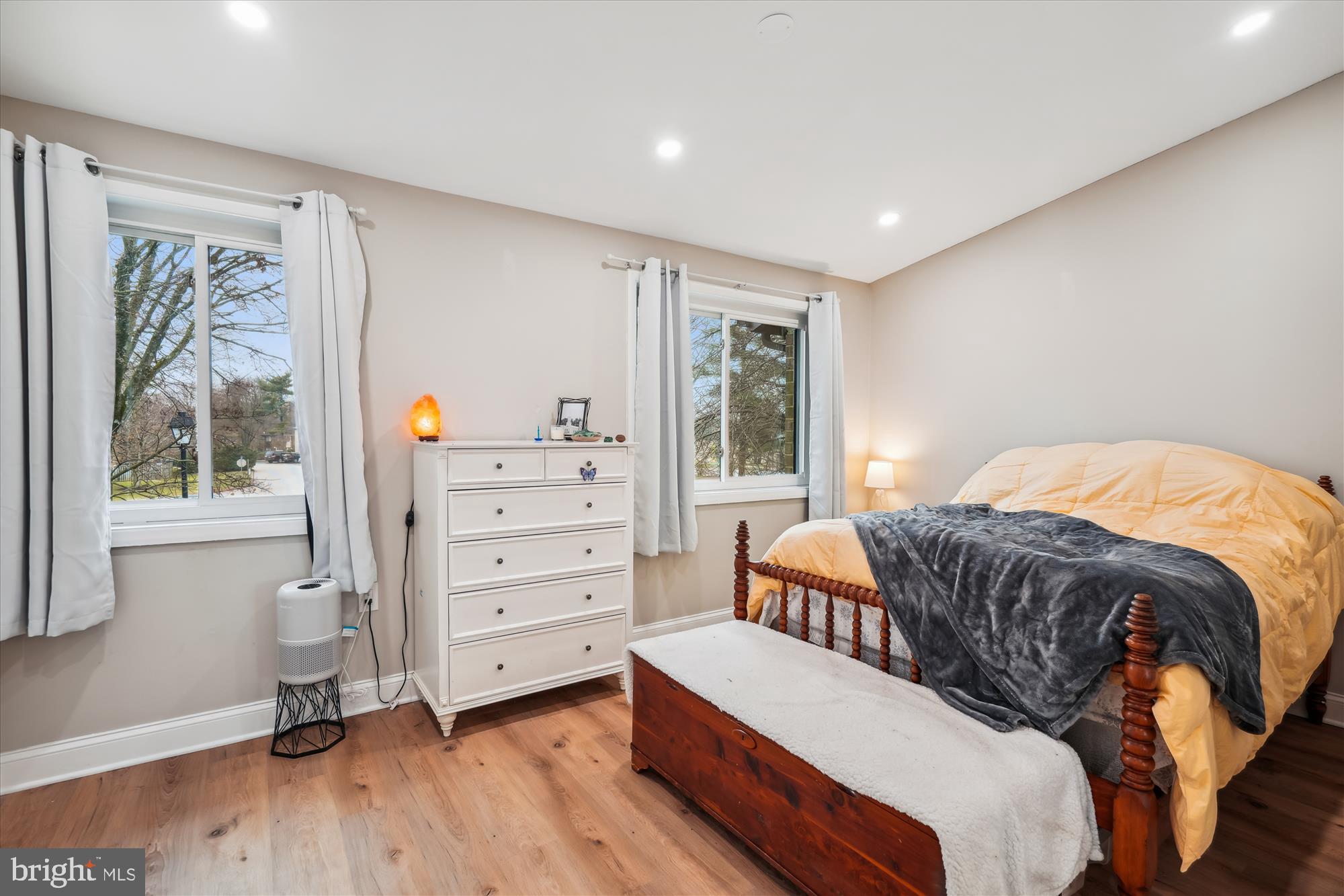 VILLAGE OF OWEN BROWN - Residential