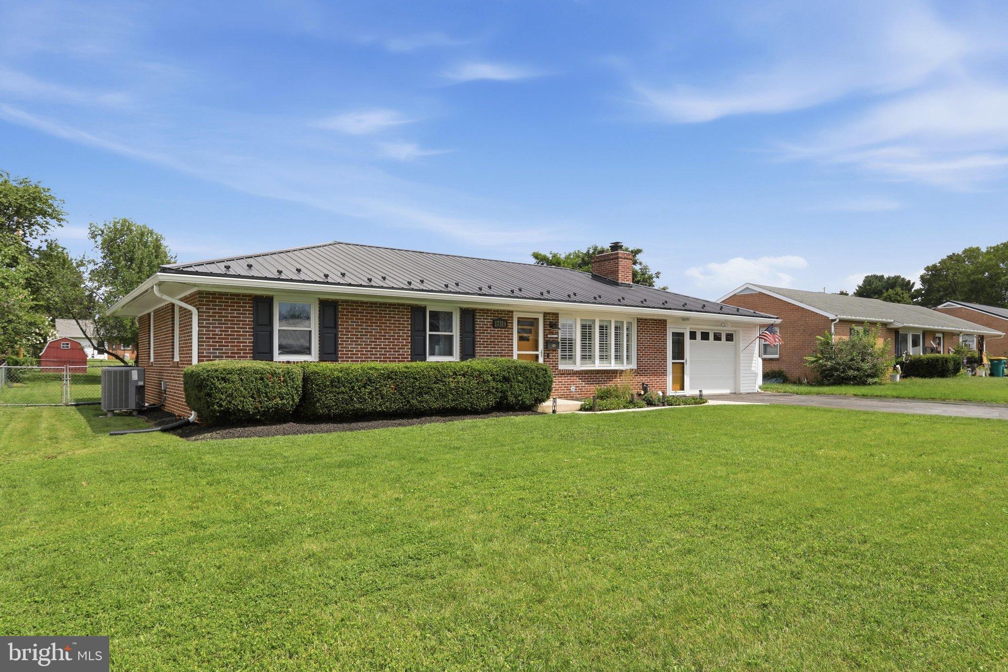 17318 ONTARIO DRIVE