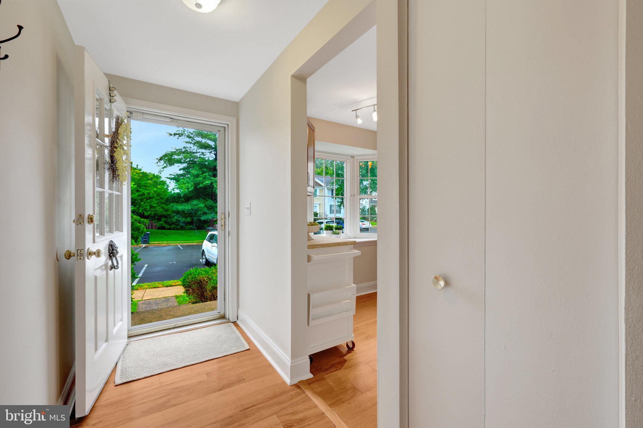 COUNTRYSIDE - Residential