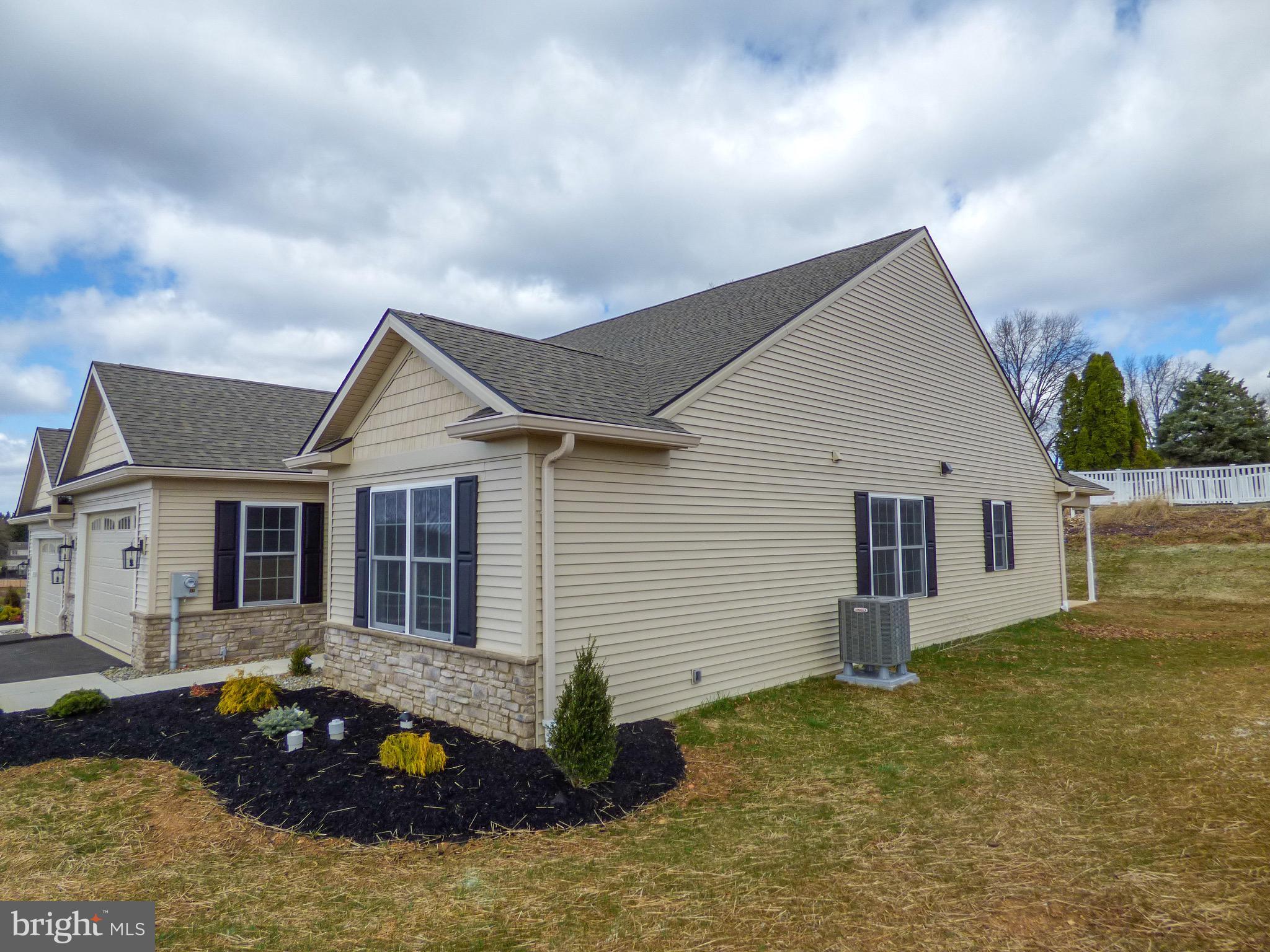 620 BLUFF STONE DRIVE