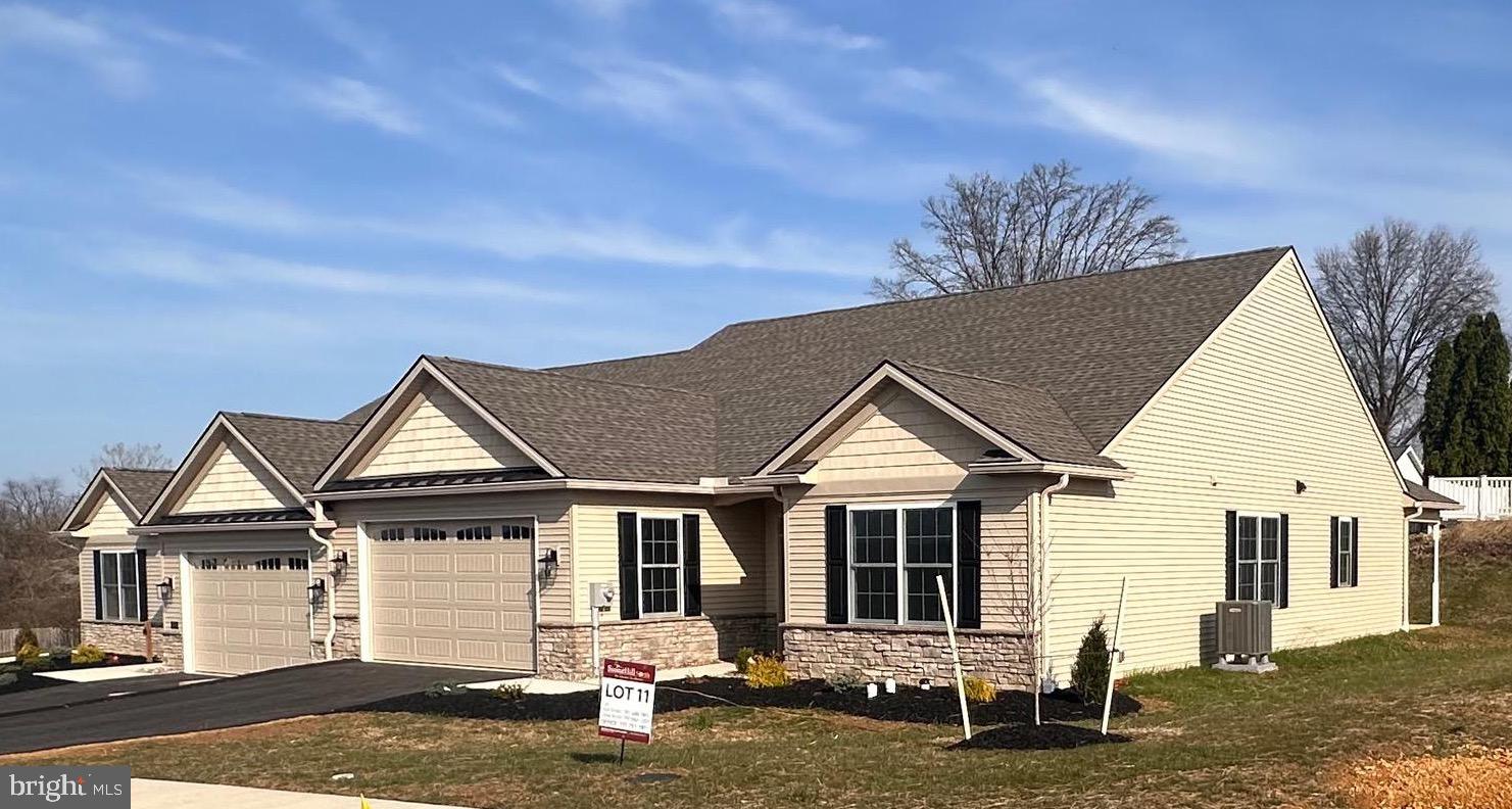 620 BLUFF STONE DRIVE LOT #11