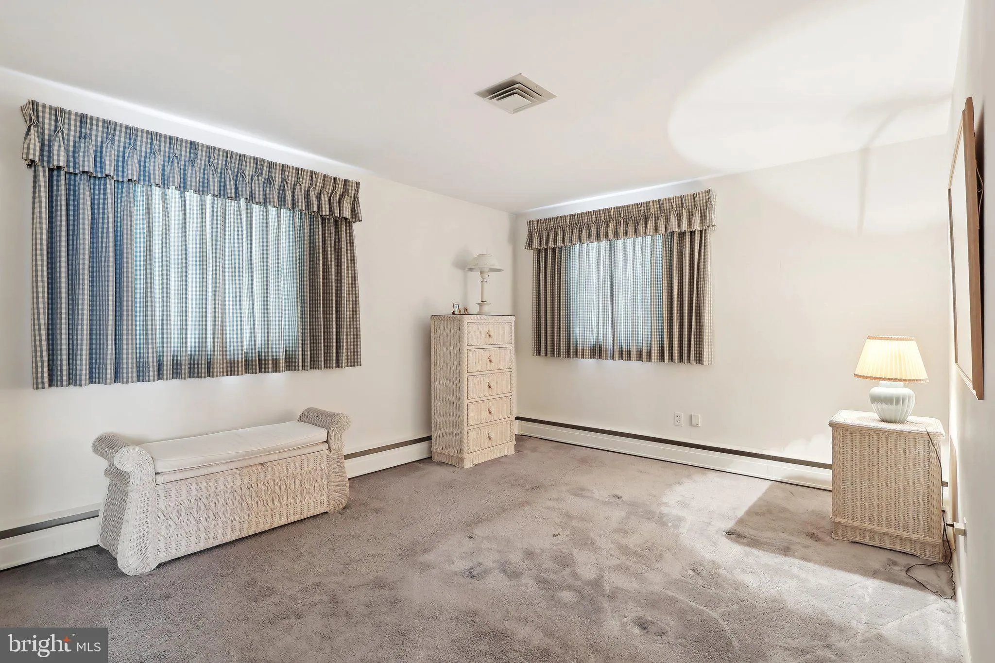 Feasterville Trevose, Pennsylvania 19053, United States, 3 Bedrooms Bedrooms, ,2 BathroomsBathrooms,Residential,Contingent,24038