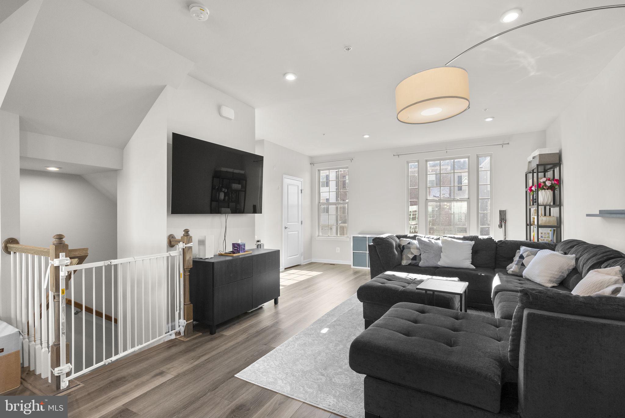 PARKSIDE - Residential