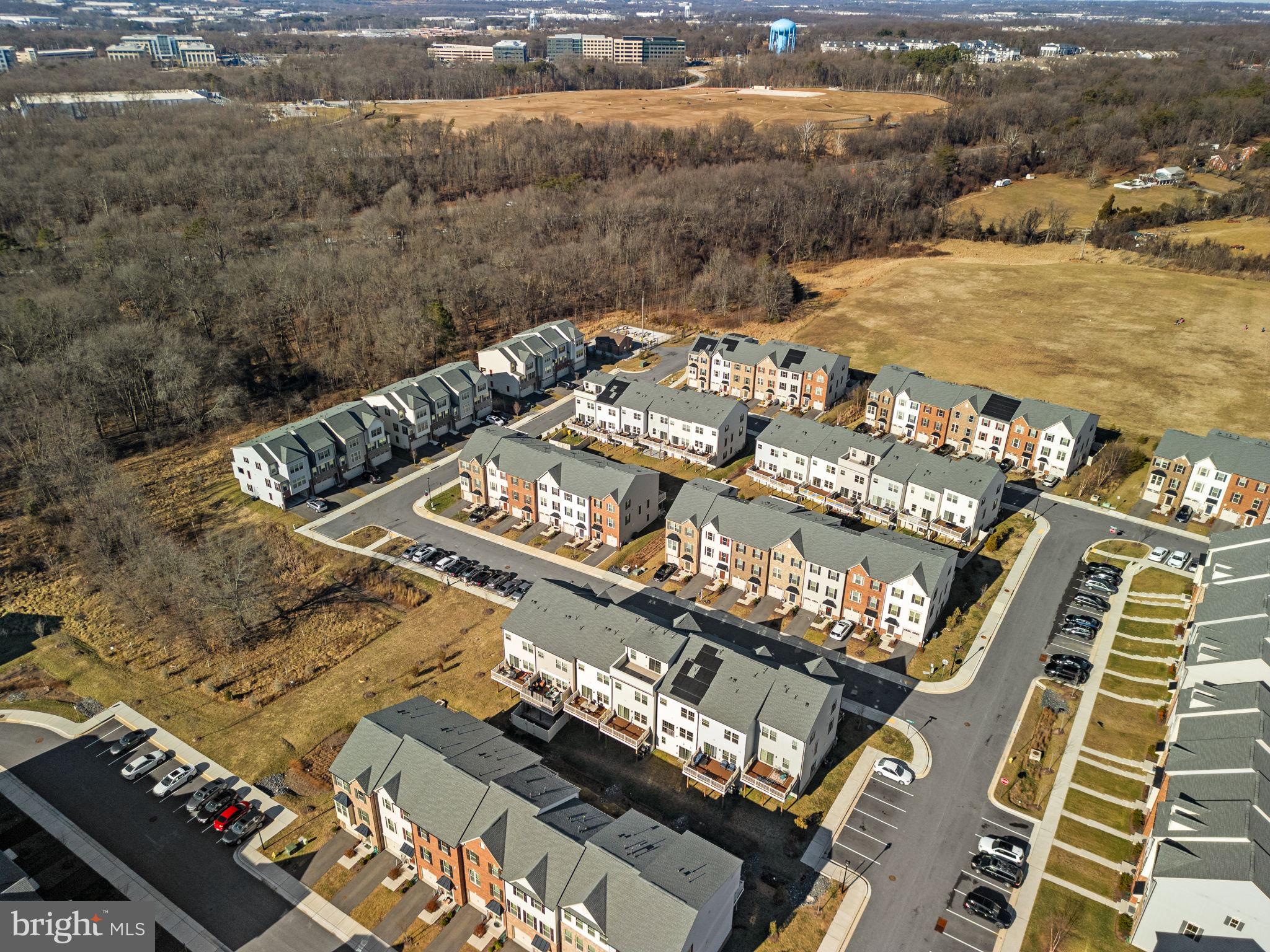 PARKSIDE - Residential