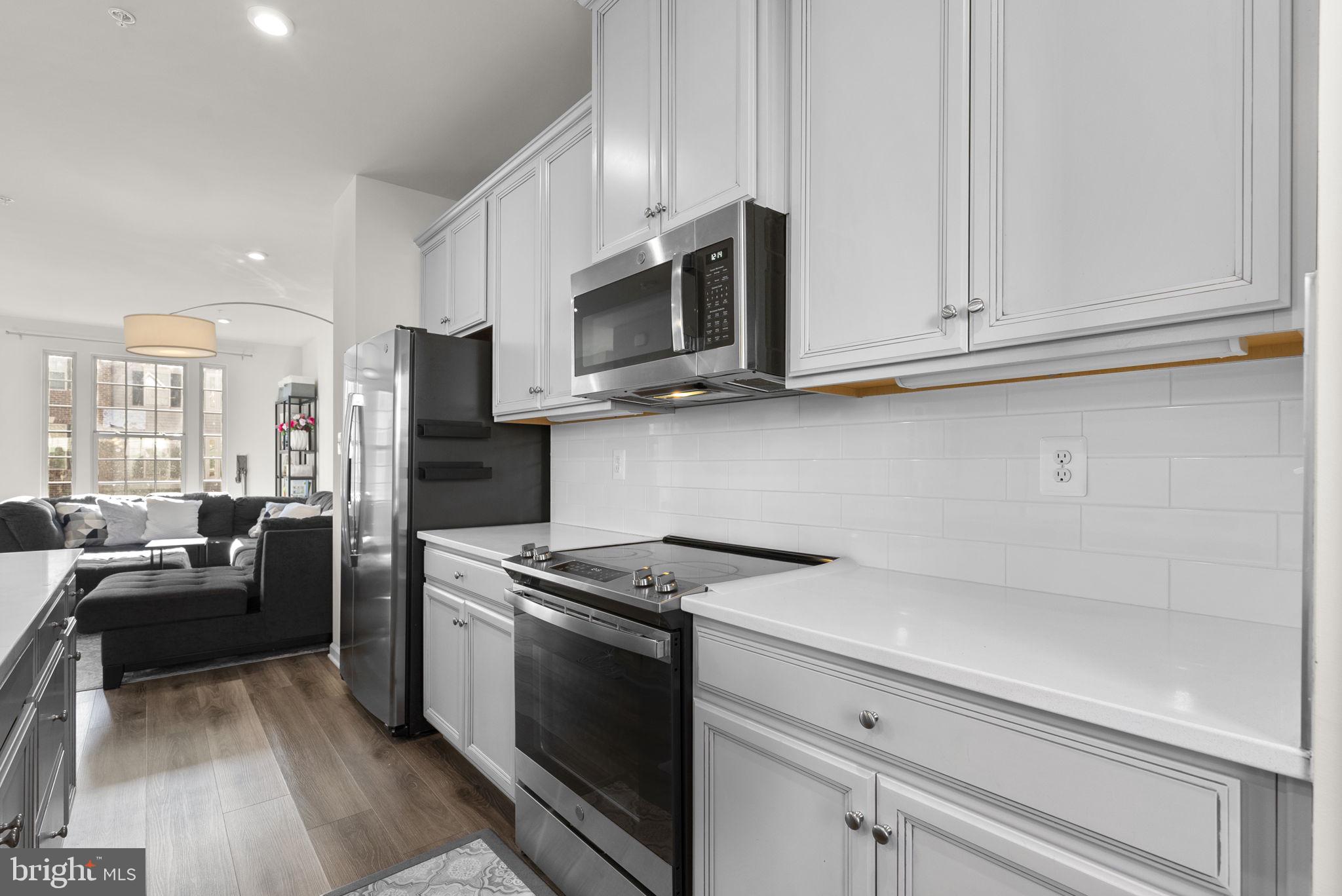 PARKSIDE - Residential