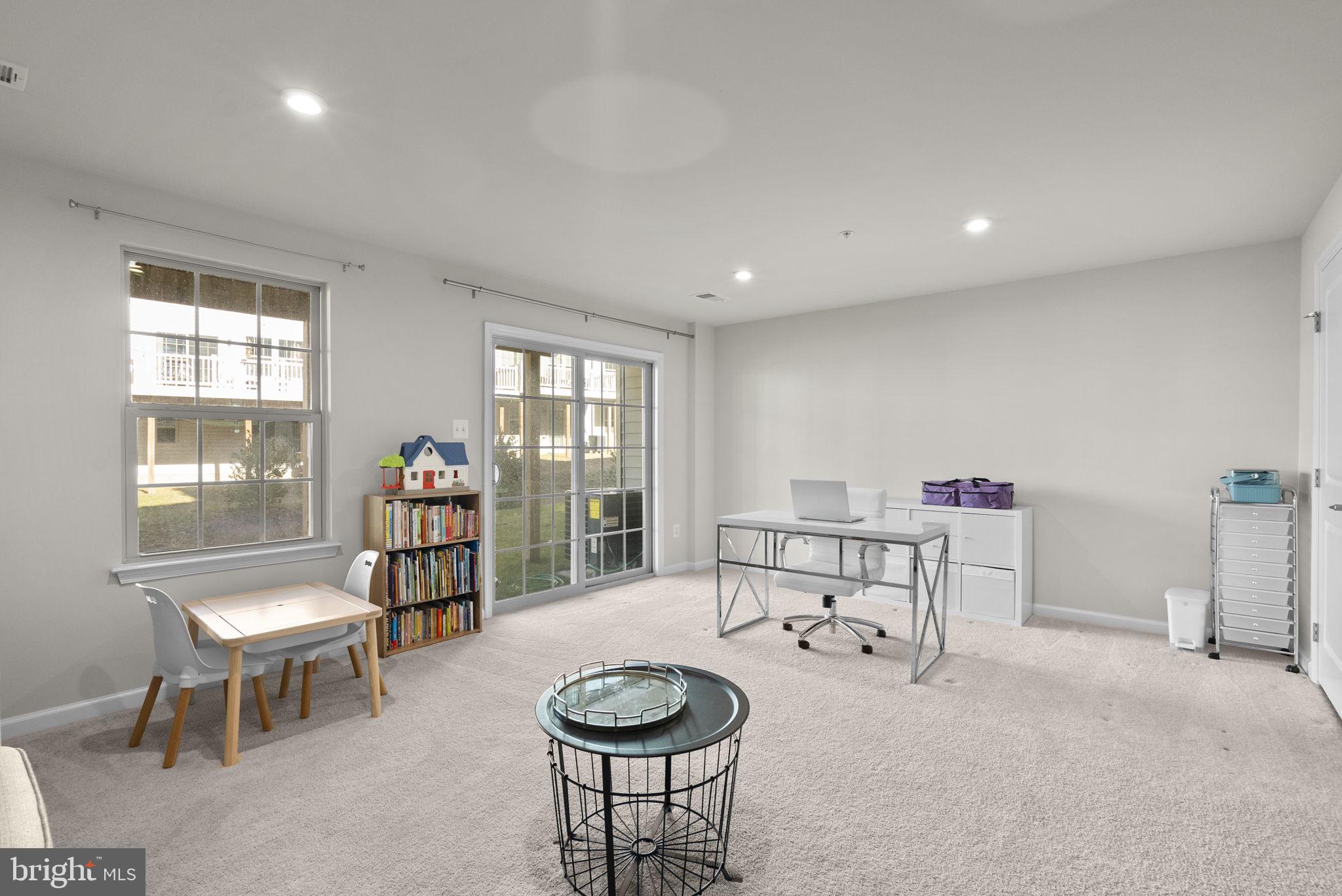 PARKSIDE - Residential