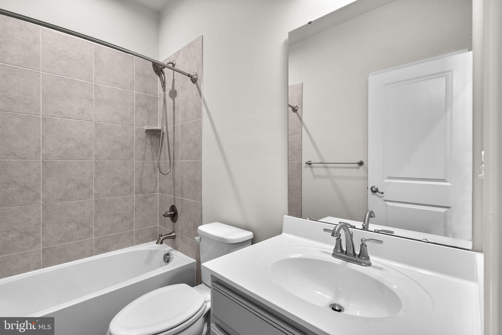 PARKSIDE - Residential