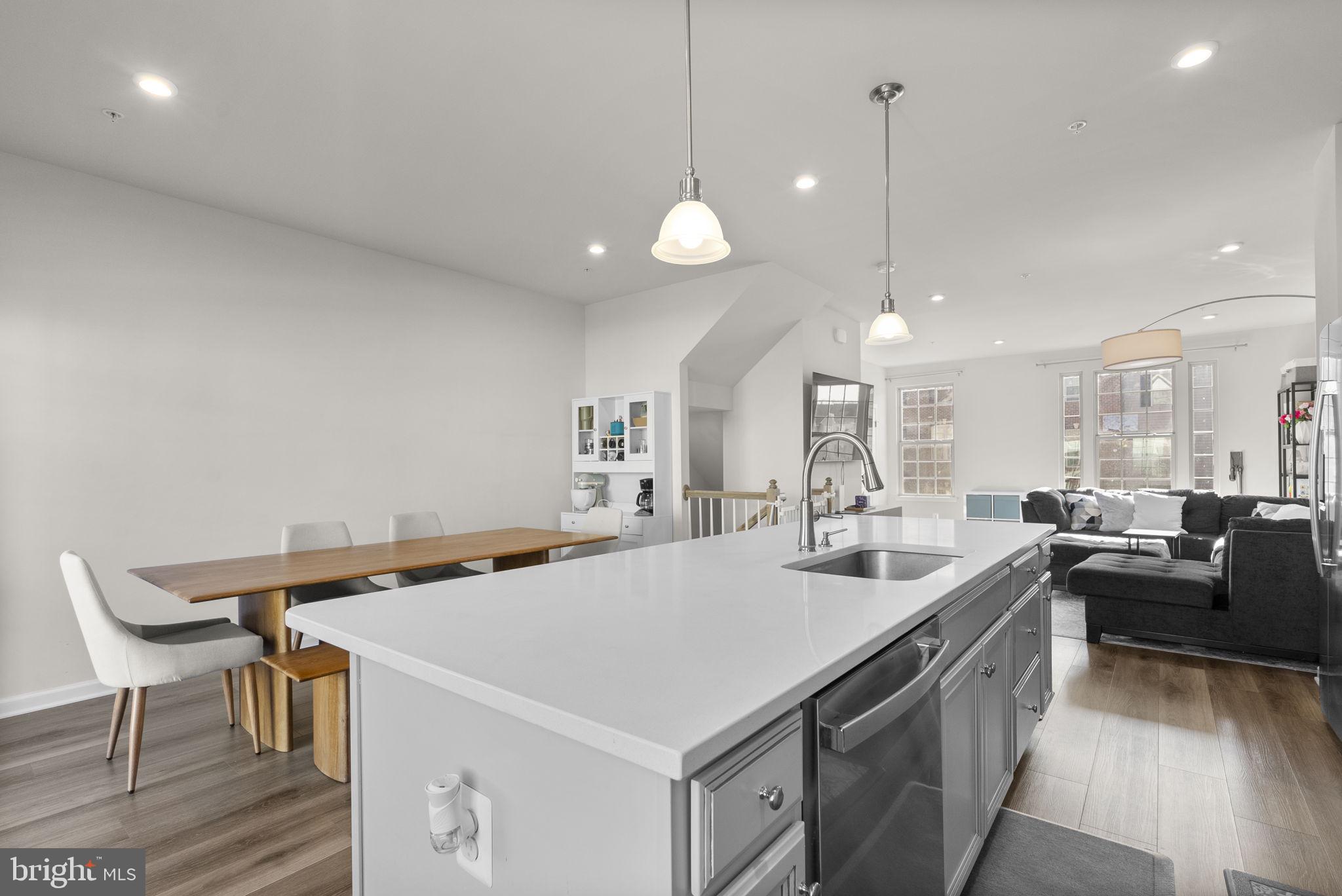 PARKSIDE - Residential