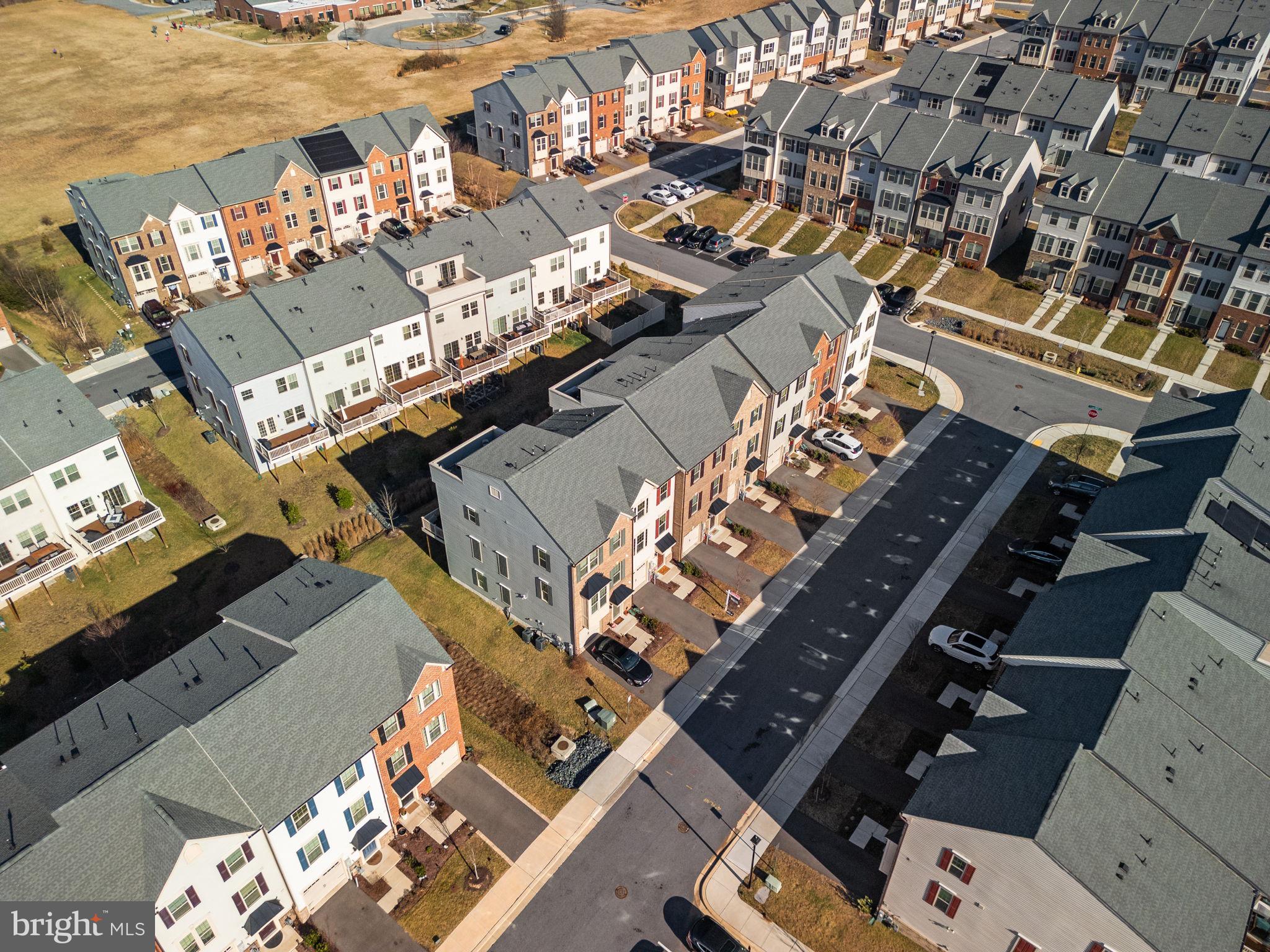 PARKSIDE - Residential