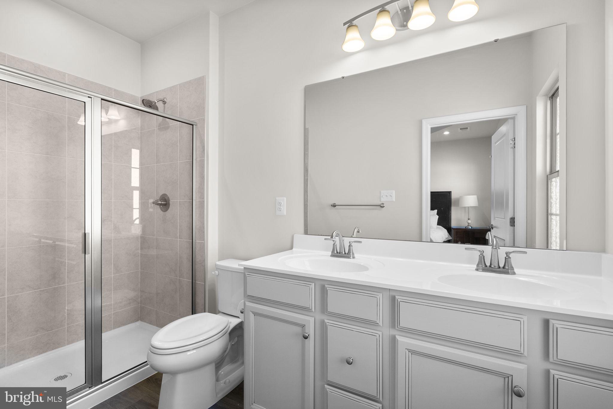 PARKSIDE - Residential