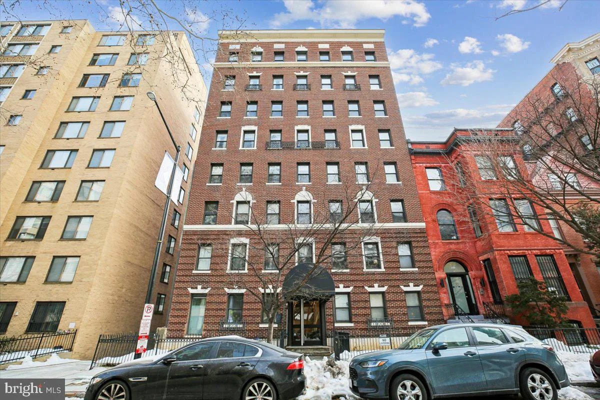 1125 12th Street NW Unit 83, Washington, DC 20005