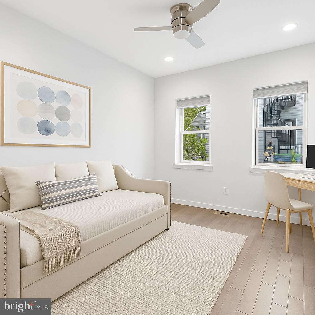 FRANCISVILLE - Residential