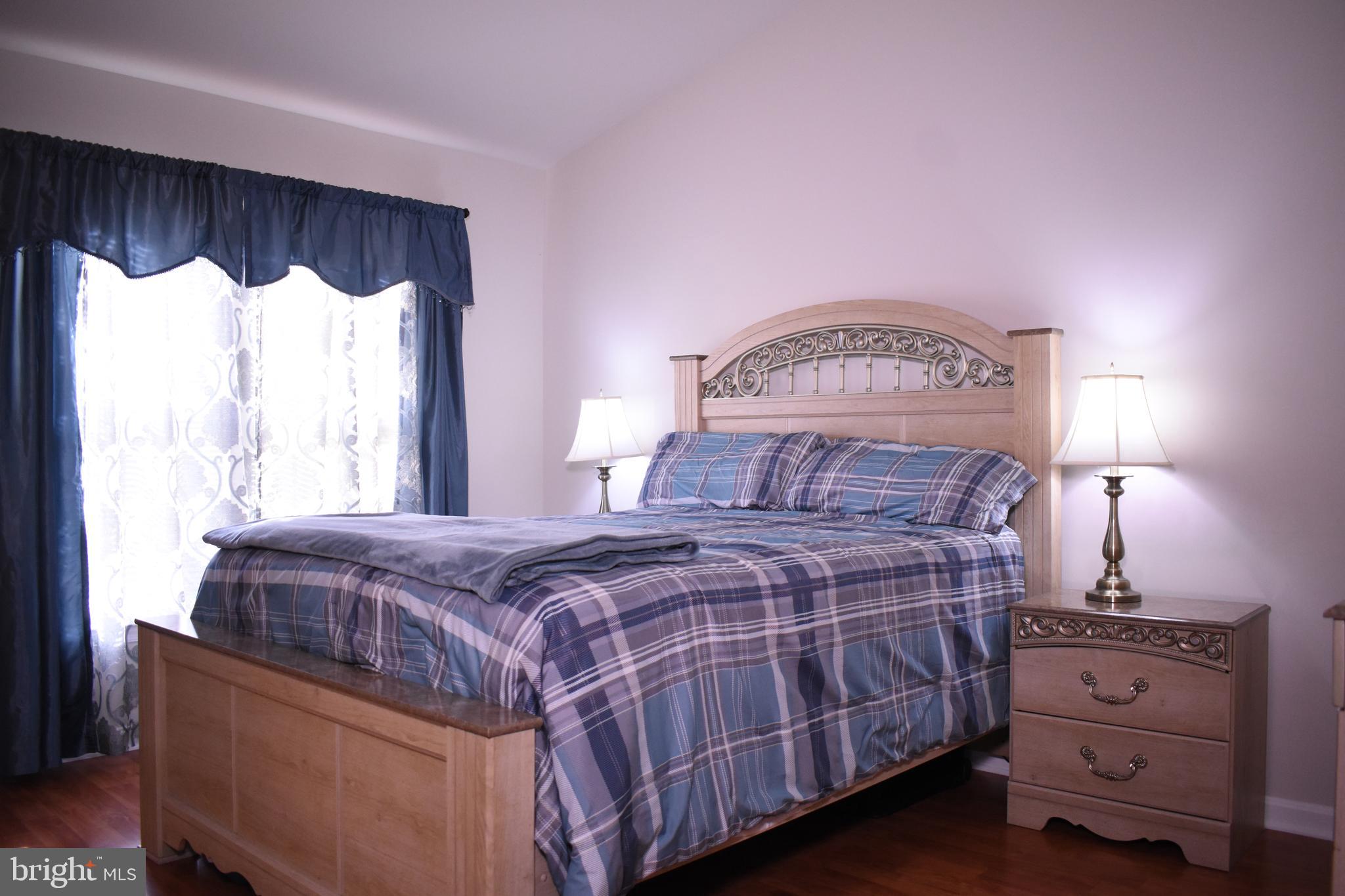 WHITTIER POND - Residential