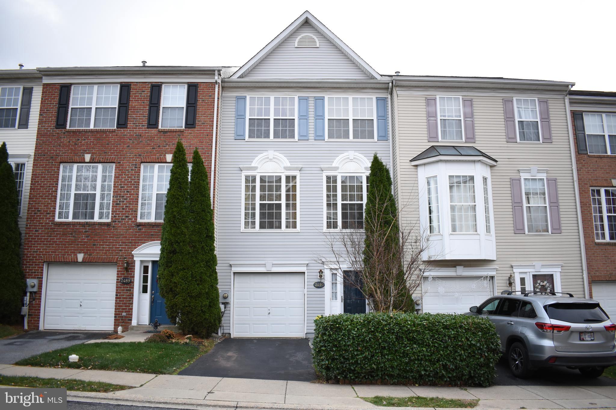 WHITTIER POND - Residential