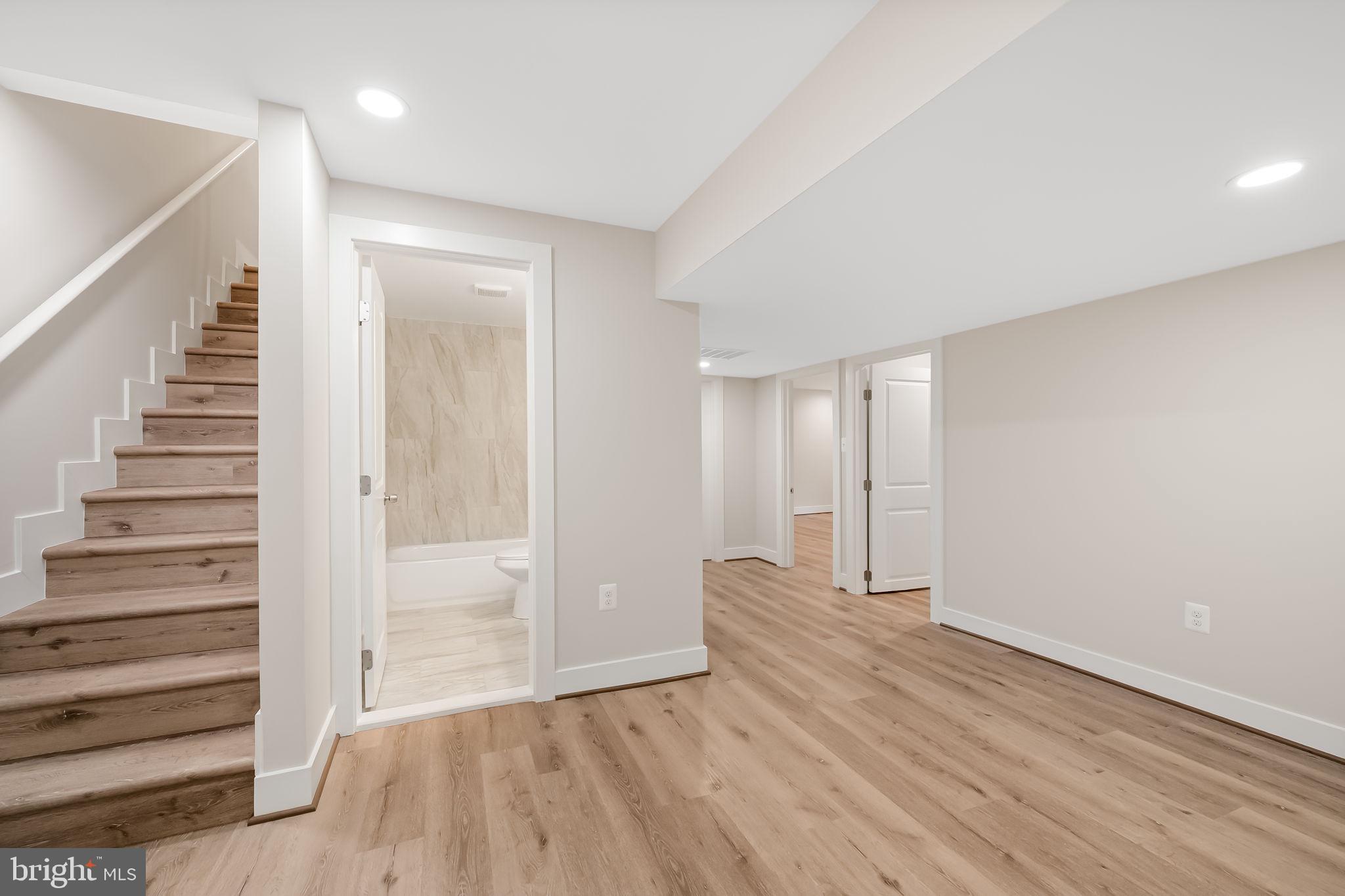 TOWSON ESTATES - Residential