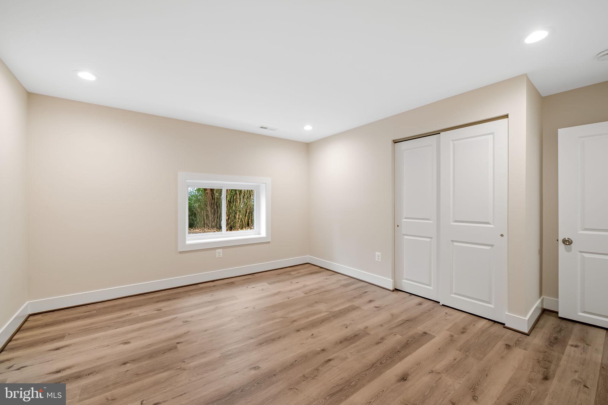 TOWSON ESTATES - Residential