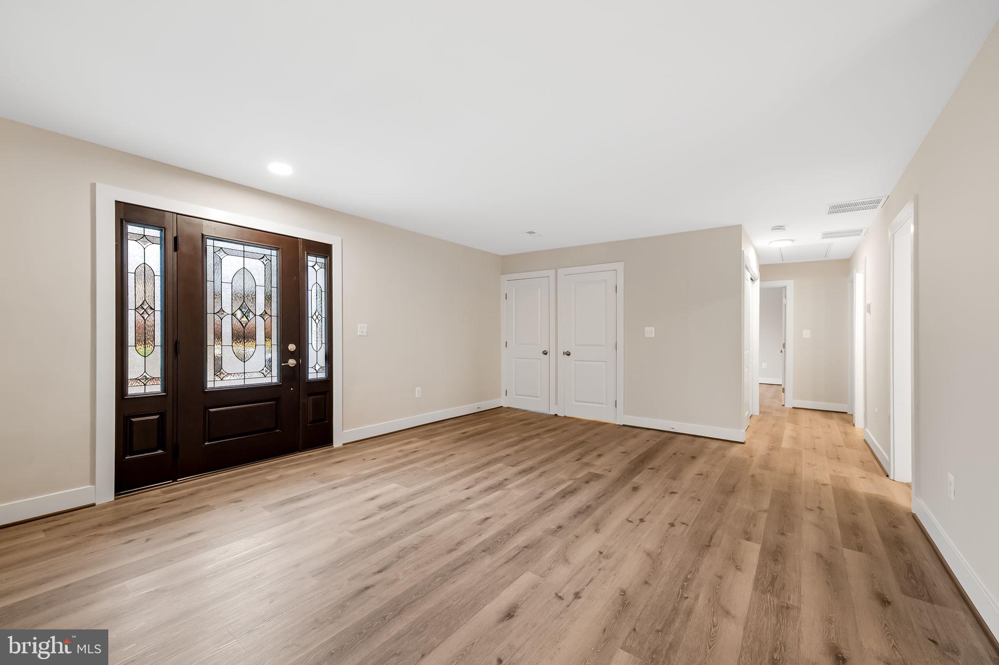 TOWSON ESTATES - Residential