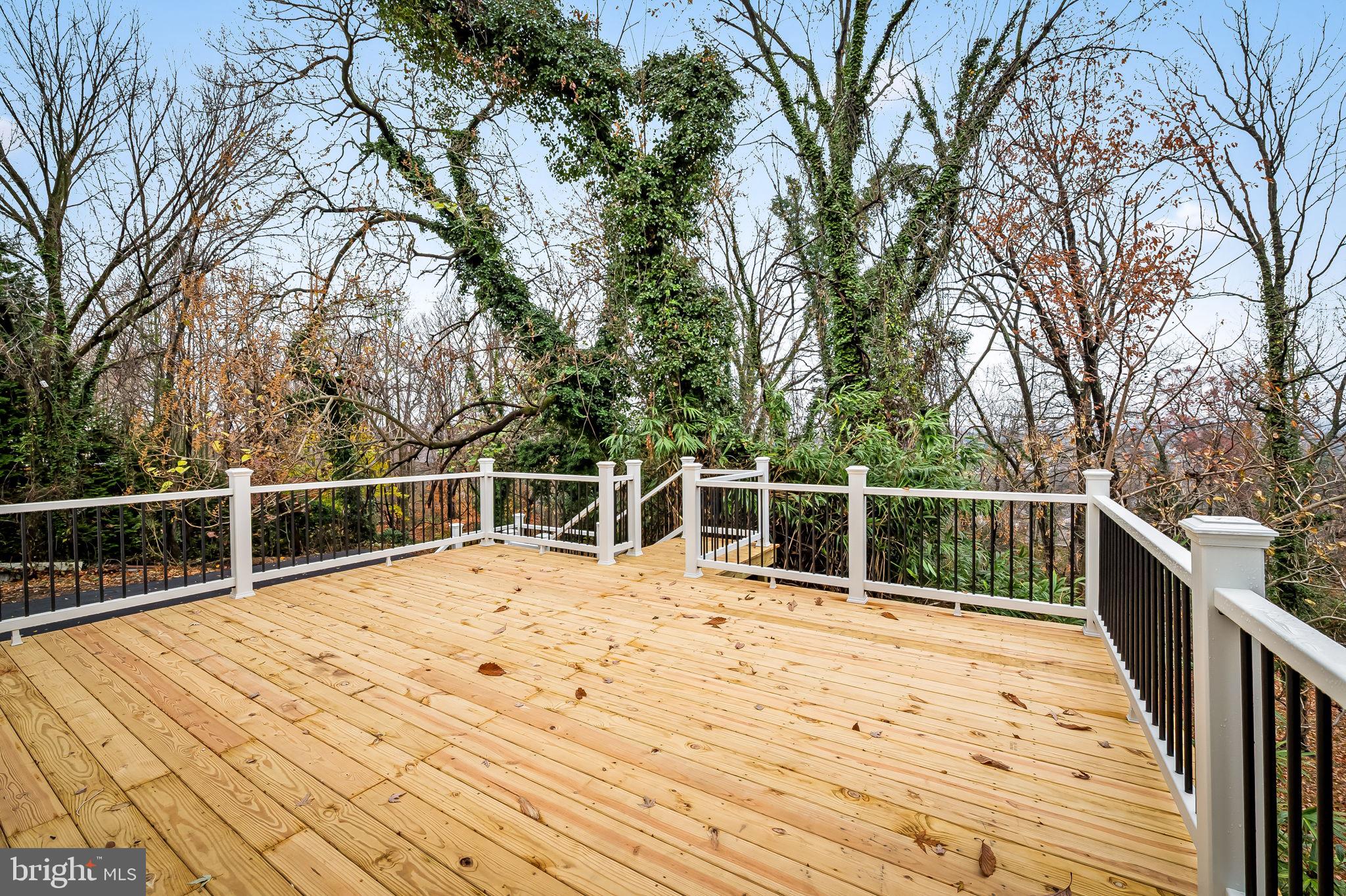 TOWSON ESTATES - Residential