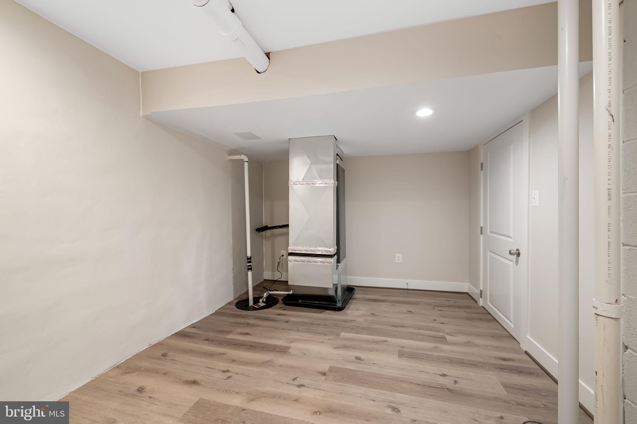 TOWSON ESTATES - Residential