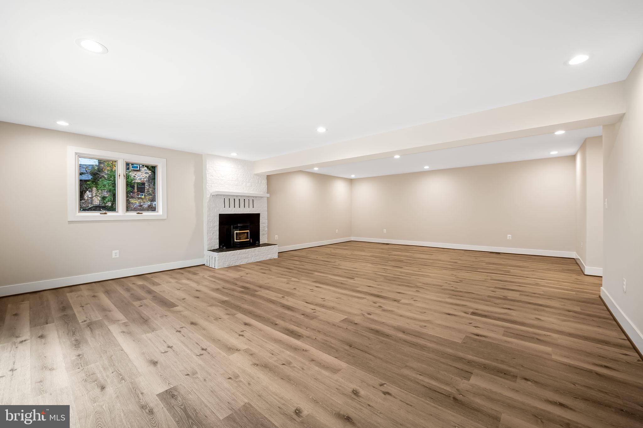 TOWSON ESTATES - Residential