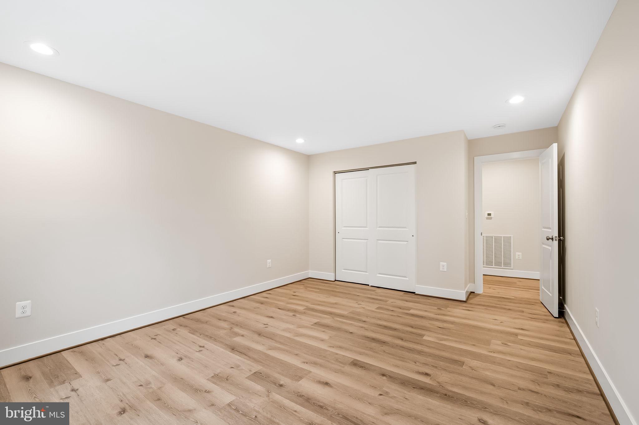 TOWSON ESTATES - Residential