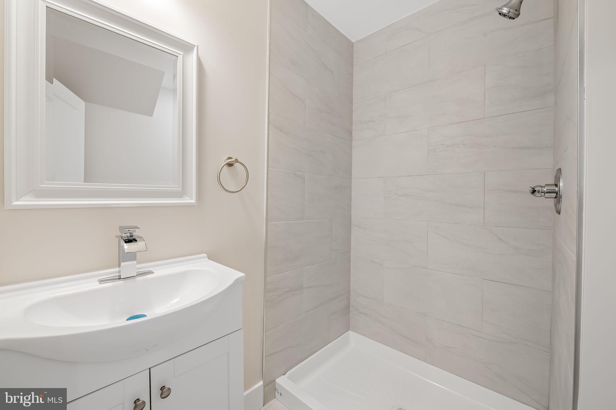 TOWSON ESTATES - Residential