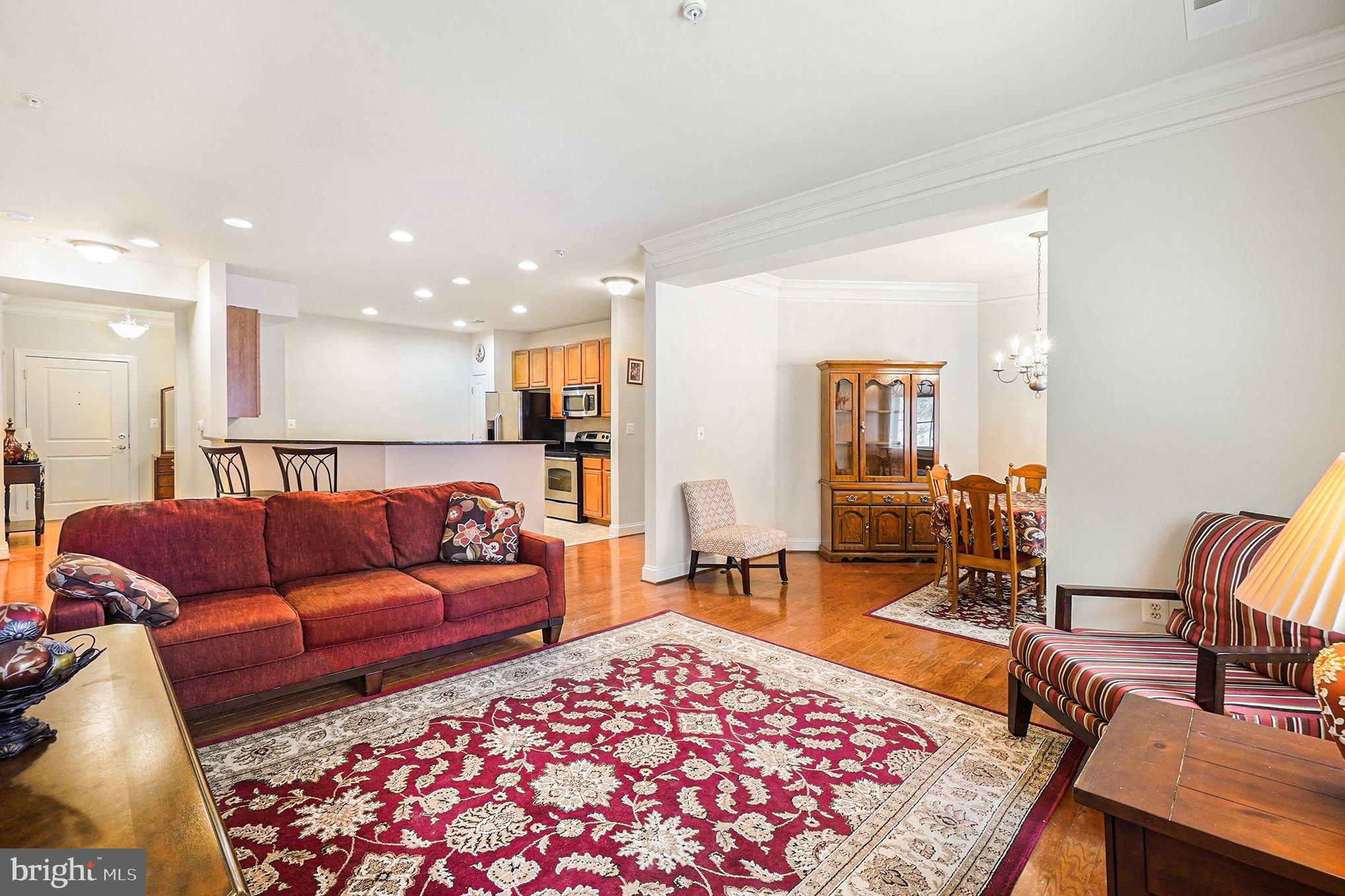 MACPHAIL WOODS - Residential